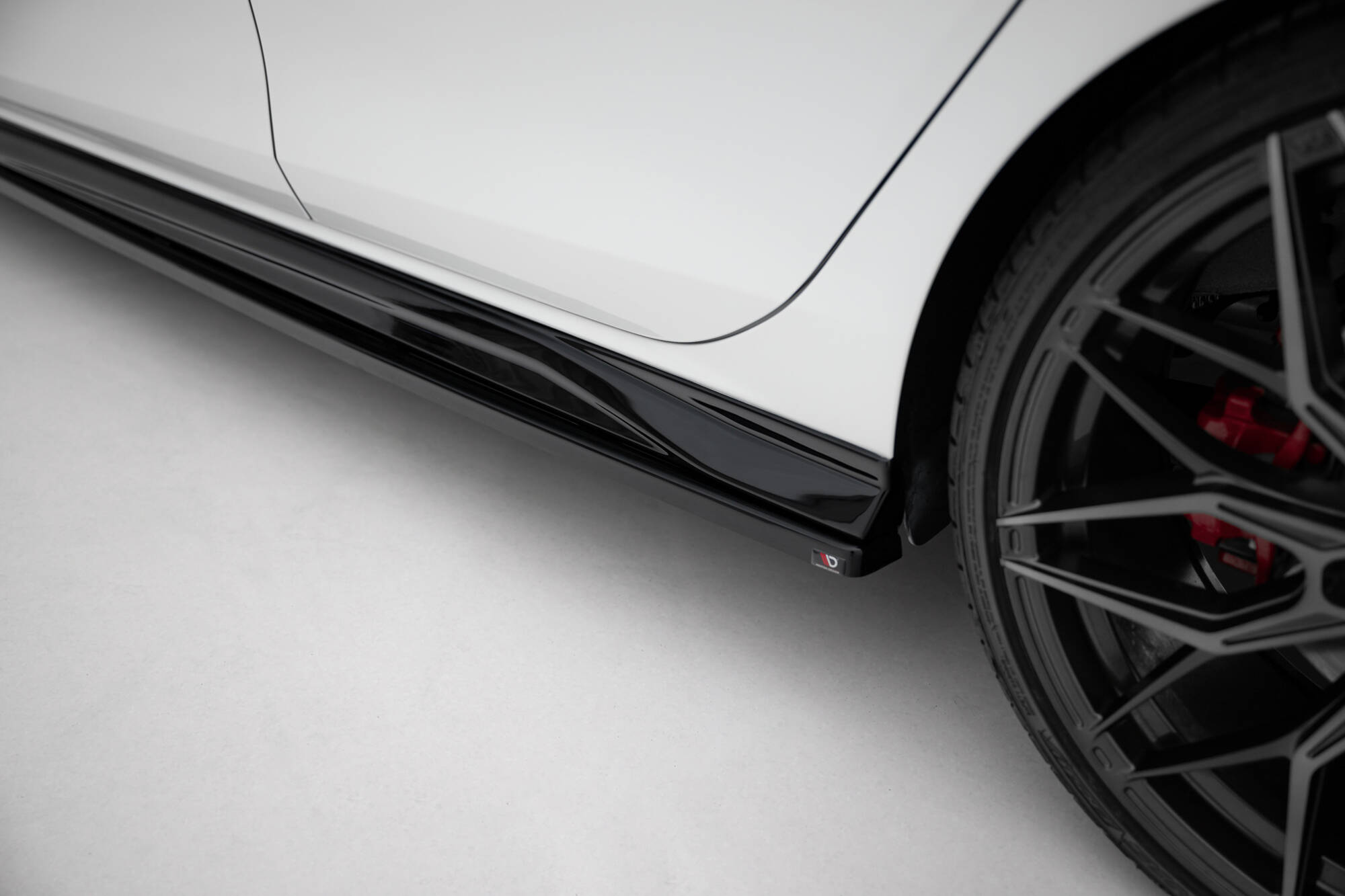 SIDE SKIRTS DIFFUSERS V.4 SUITABLE FOR VOLKSWAGEN GOLF GTI / GTE / GTI CLUBSPORT / GTD / R-LINE MK8 – MAXTON DESIGN - 6