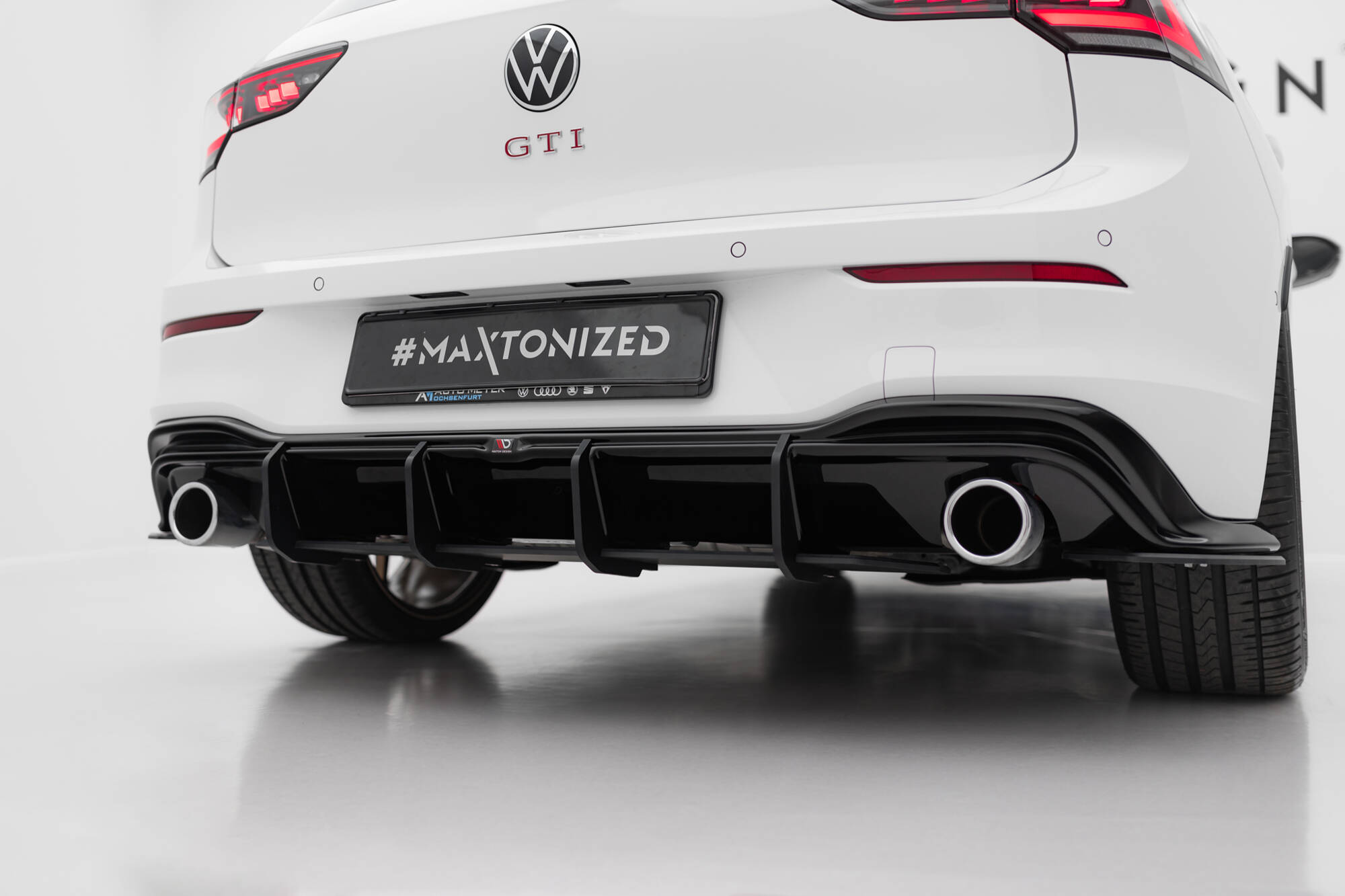 STREET PRO BAKRE DIFFUSER V.4 TILL VOLKSWAGEN GOLF GTI MK8 – MAXTON DESIGN - 2