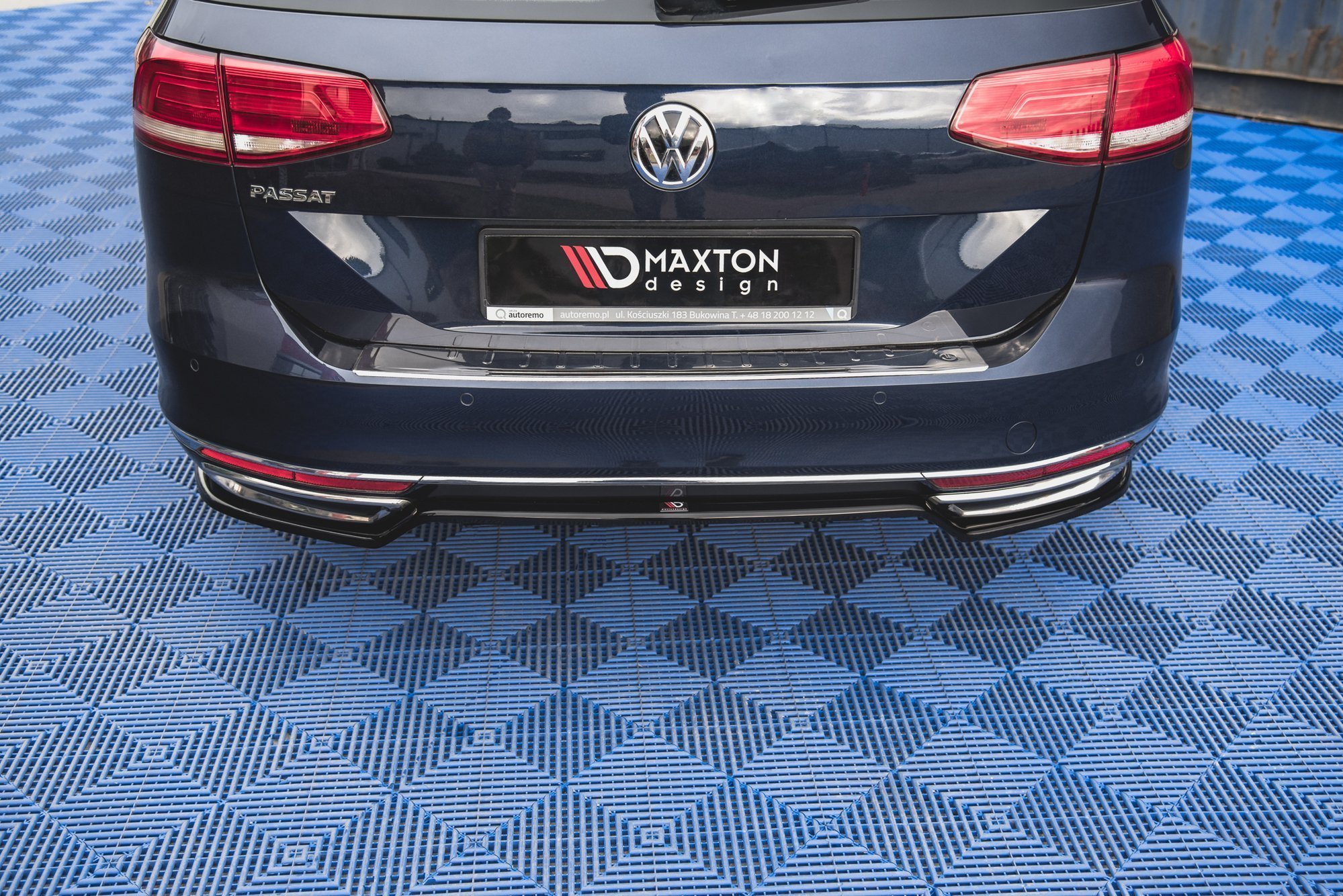 Central Rear Splitter VW Passat B8 (2014-2019) - 2