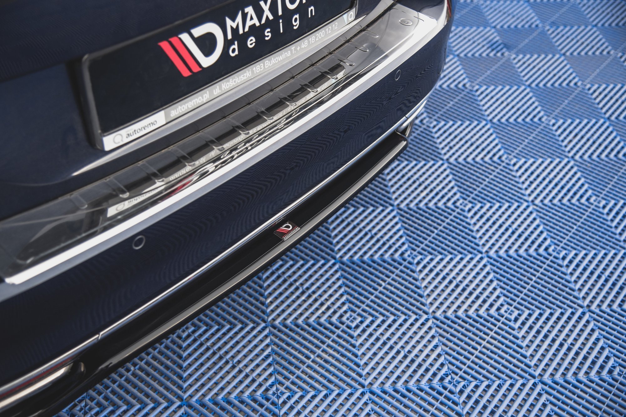 Central Rear Splitter VW Passat B8 (2014-2019) - 3