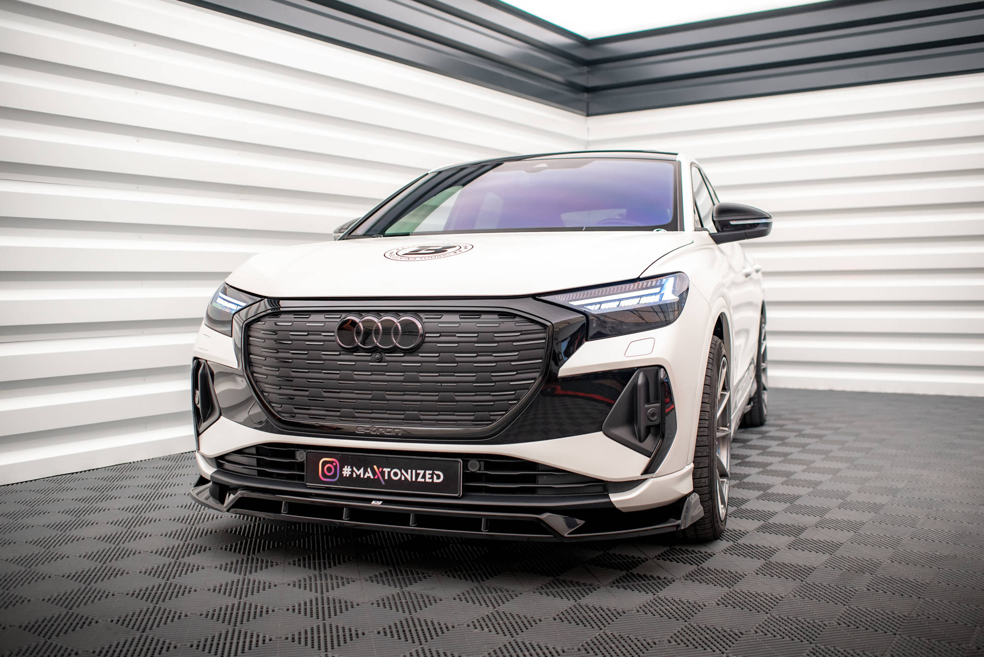 Front Splitter V.2 Audi Q4 e-Tron Sportback Mk1 - 4