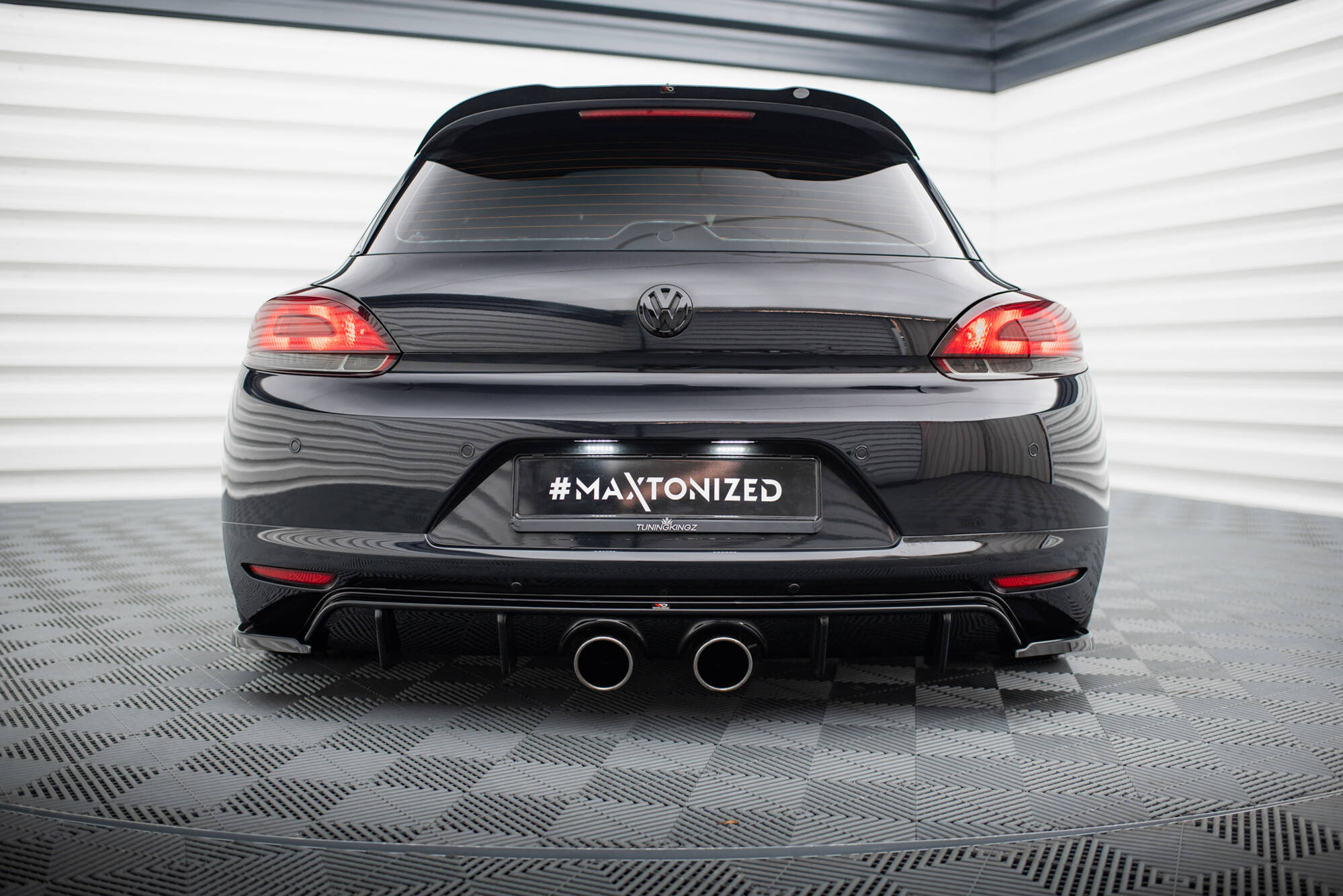 Rear Valance V.2 Volkswagen Scirocco Mk3 (R32 Exhaust) - 2