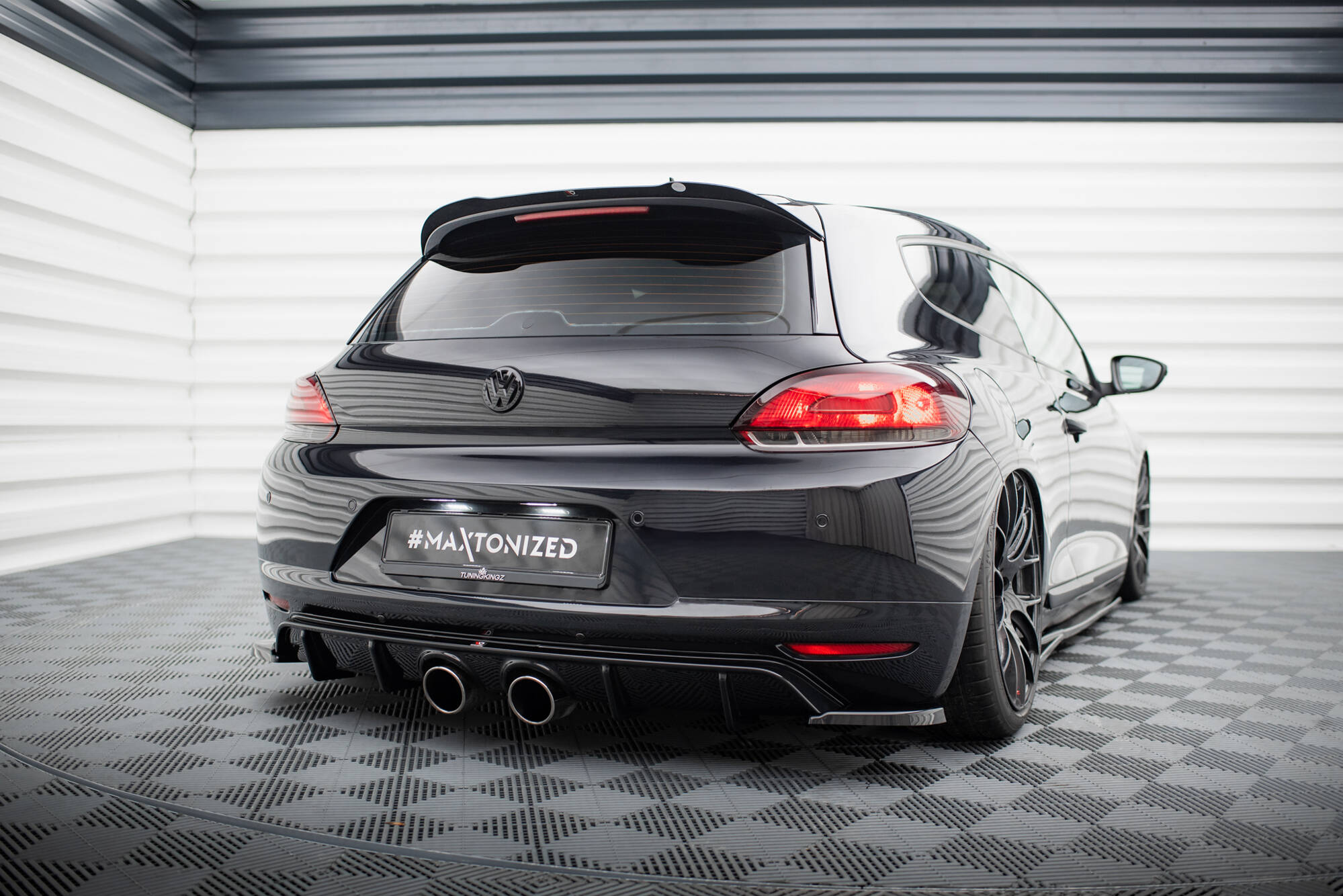 Rear Valance V.2 Volkswagen Scirocco Mk3 (R32 Exhaust) - 3