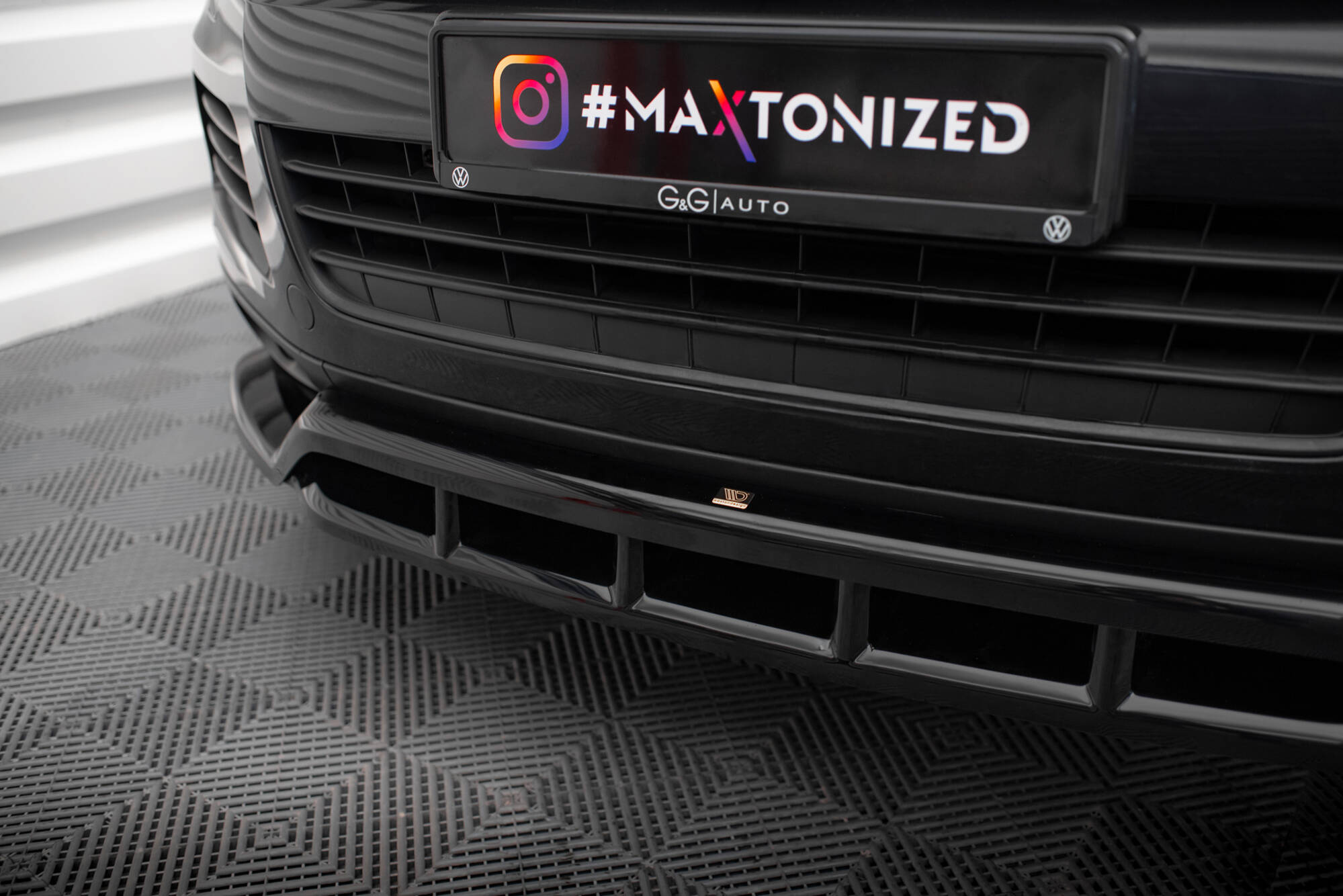 Front Splitter Volkswagen Touareg Mk2 - 4