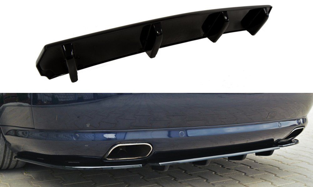 Central Rear Splitter (Vertical Bars) Audi S8 D3 (2006-2010)