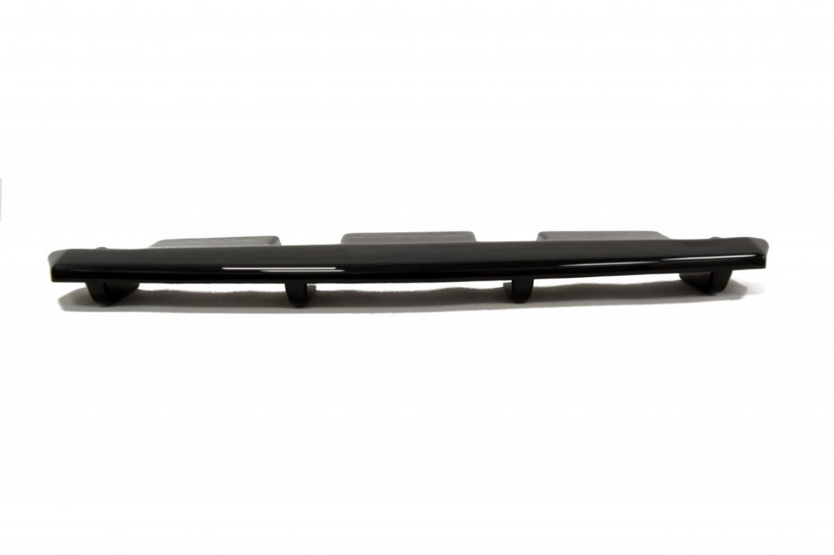 Central Rear Splitter (Vertical Bars) Audi S8 D3 (2006-2010) - 5