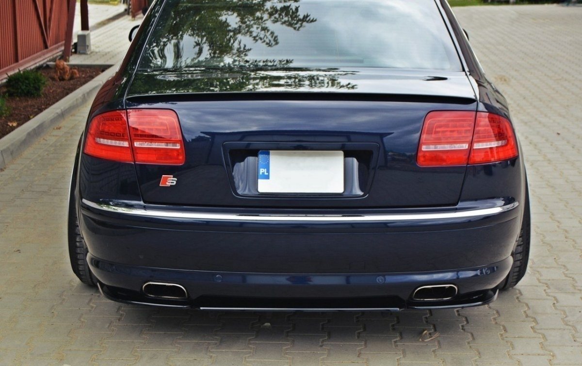 Central Rear Splitter (Vertical Bars) Audi S8 D3 (2006-2010) - 3