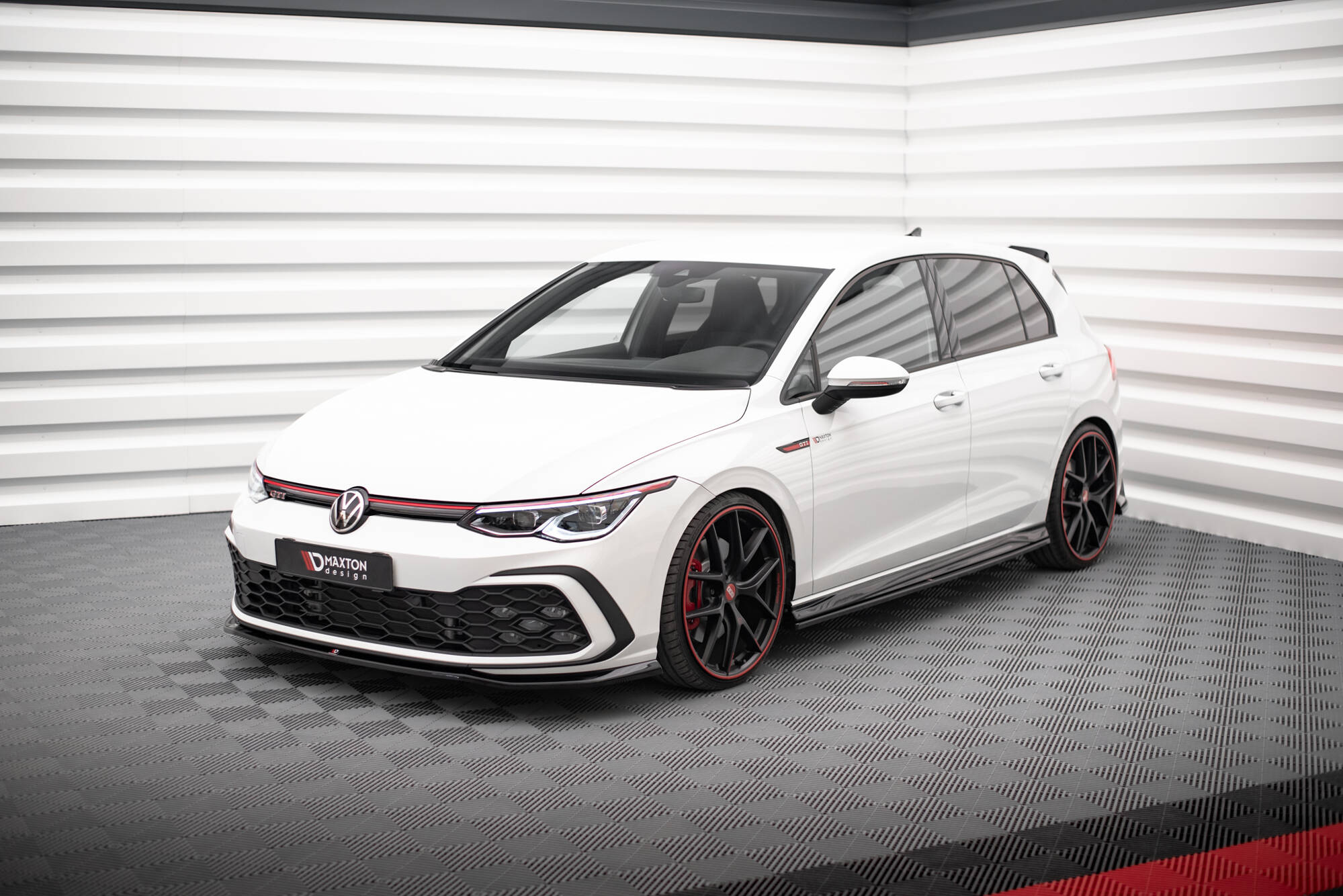 Front Splitter V.7 Volkswagen Golf GTI / GTE / R-Line Mk8 - 4