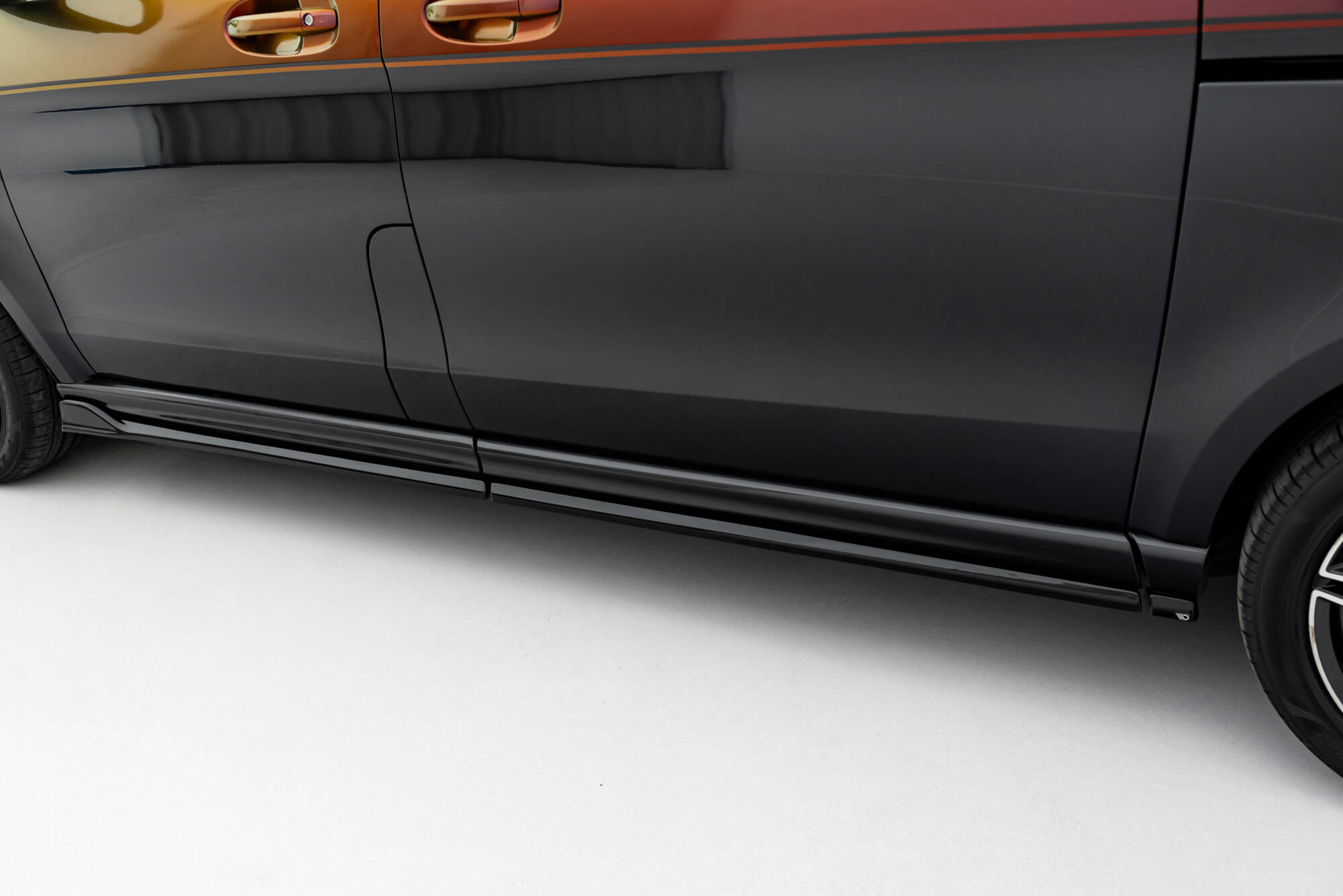 SIDE SKIRTS DIFFUSERS SUITABLE FOR MERCEDES-BENZ V-CLASS LONG AMG-LINE W447 – MAXTON DESIGN