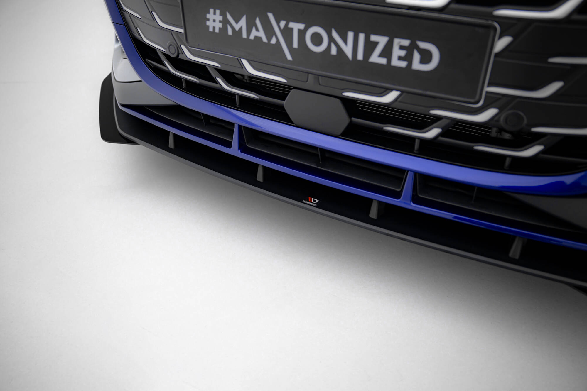 STREET PRO FRONT SPLITTER + FLAPS SUITABLE FOR AUDI A3 S-LINE SEDAN / S3 SEDAN 8Y FACELIFT – MAXTON DESIGN - 6