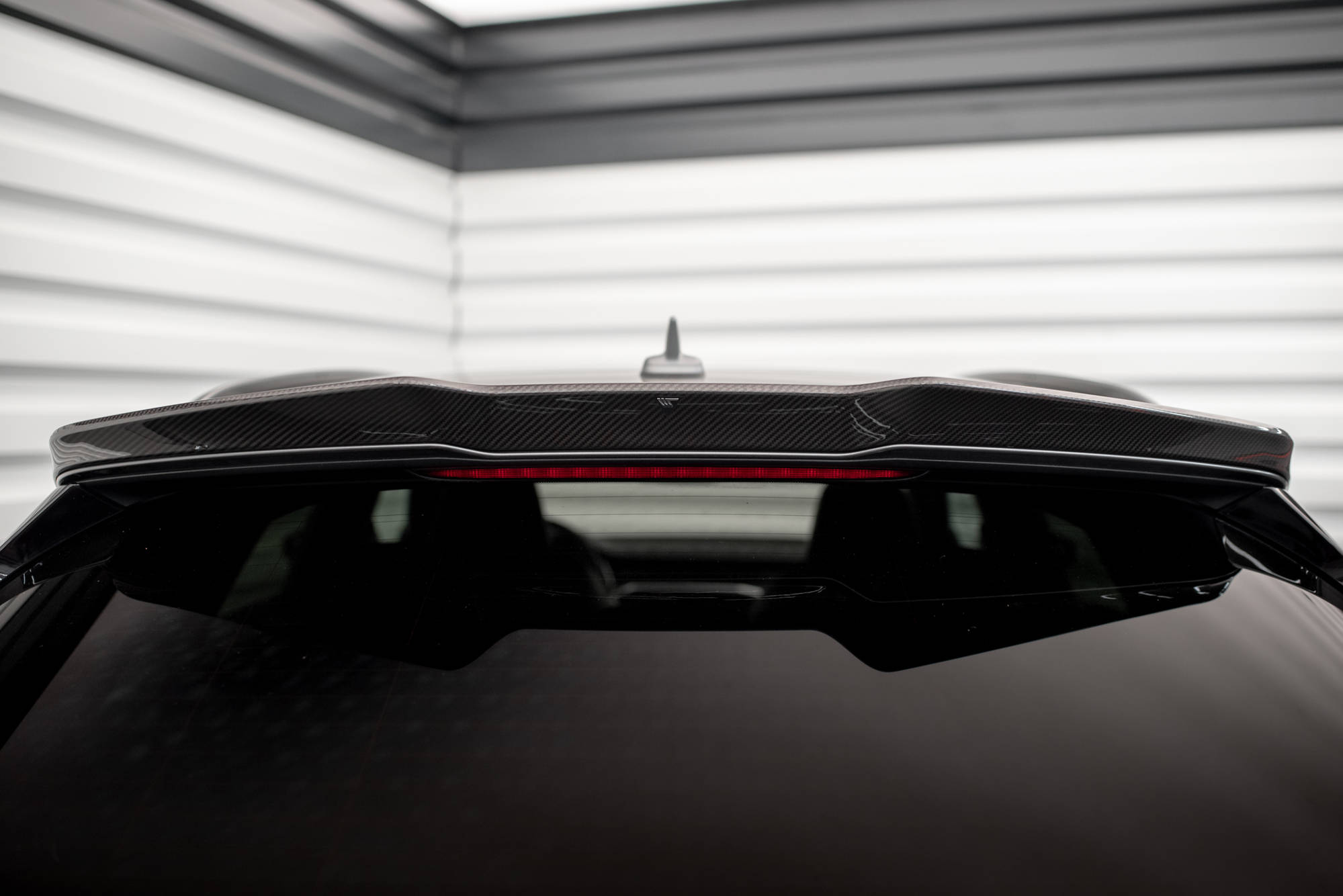 Carbon Fiber Tailgate Spoiler Audi RS6 C8 - 7