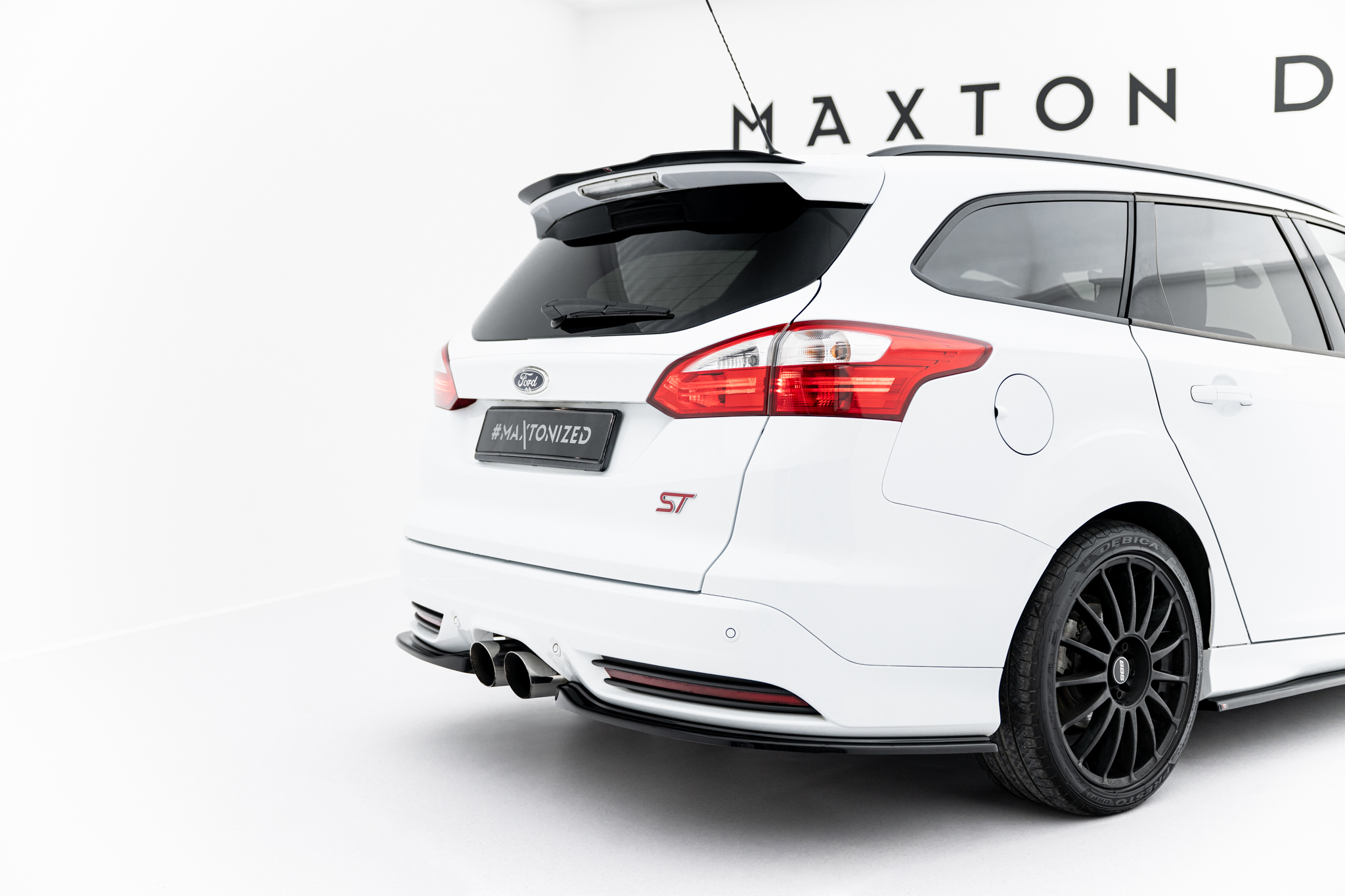 BAKRE SIDOSPLITTERS TILL FORD FOCUS ST KOMBI MK3 / MK3 FACELIFT – MAXTON DESIGN - 5