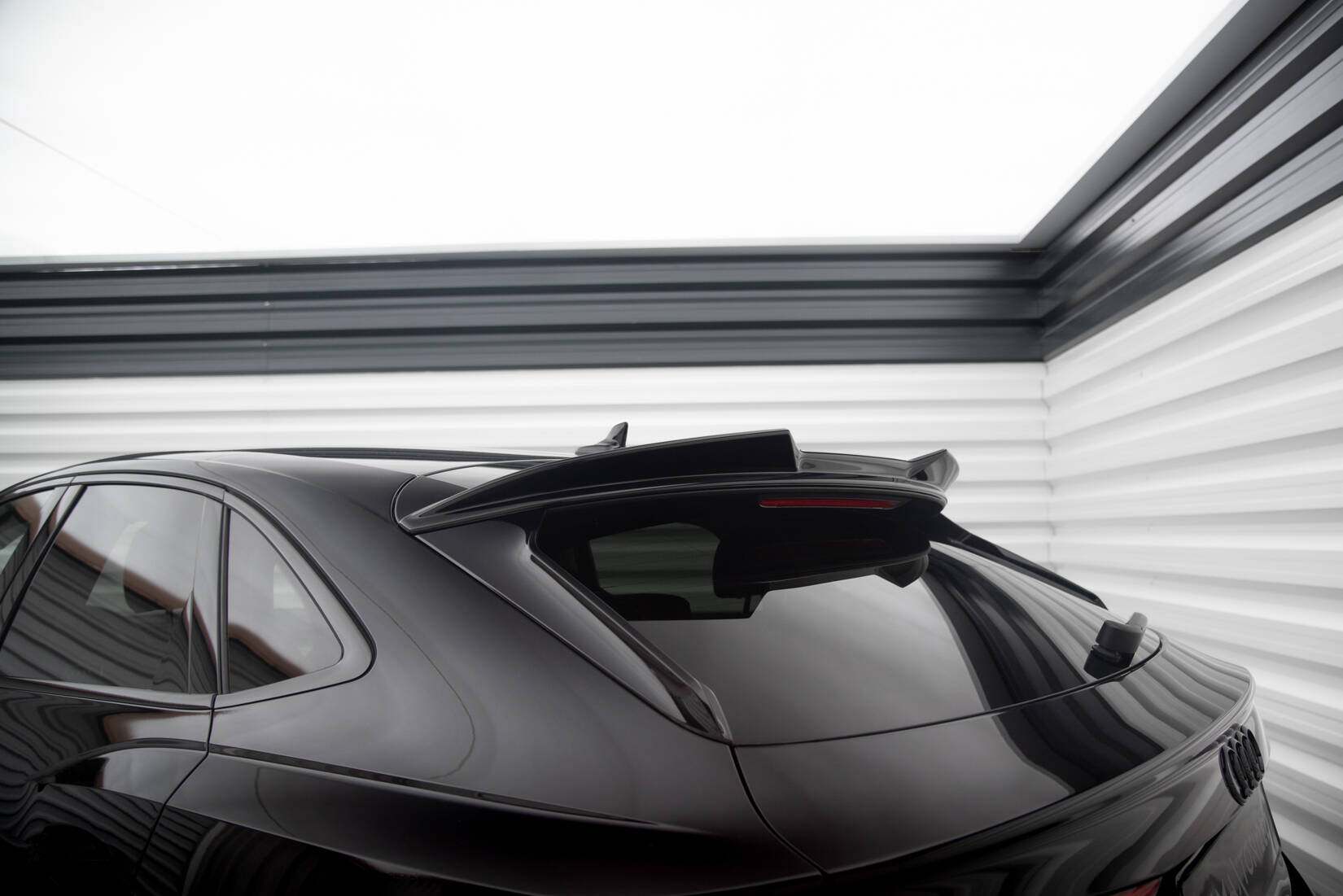 Spoiler CAP 3D Audi Q3 Sportback F3 - 3