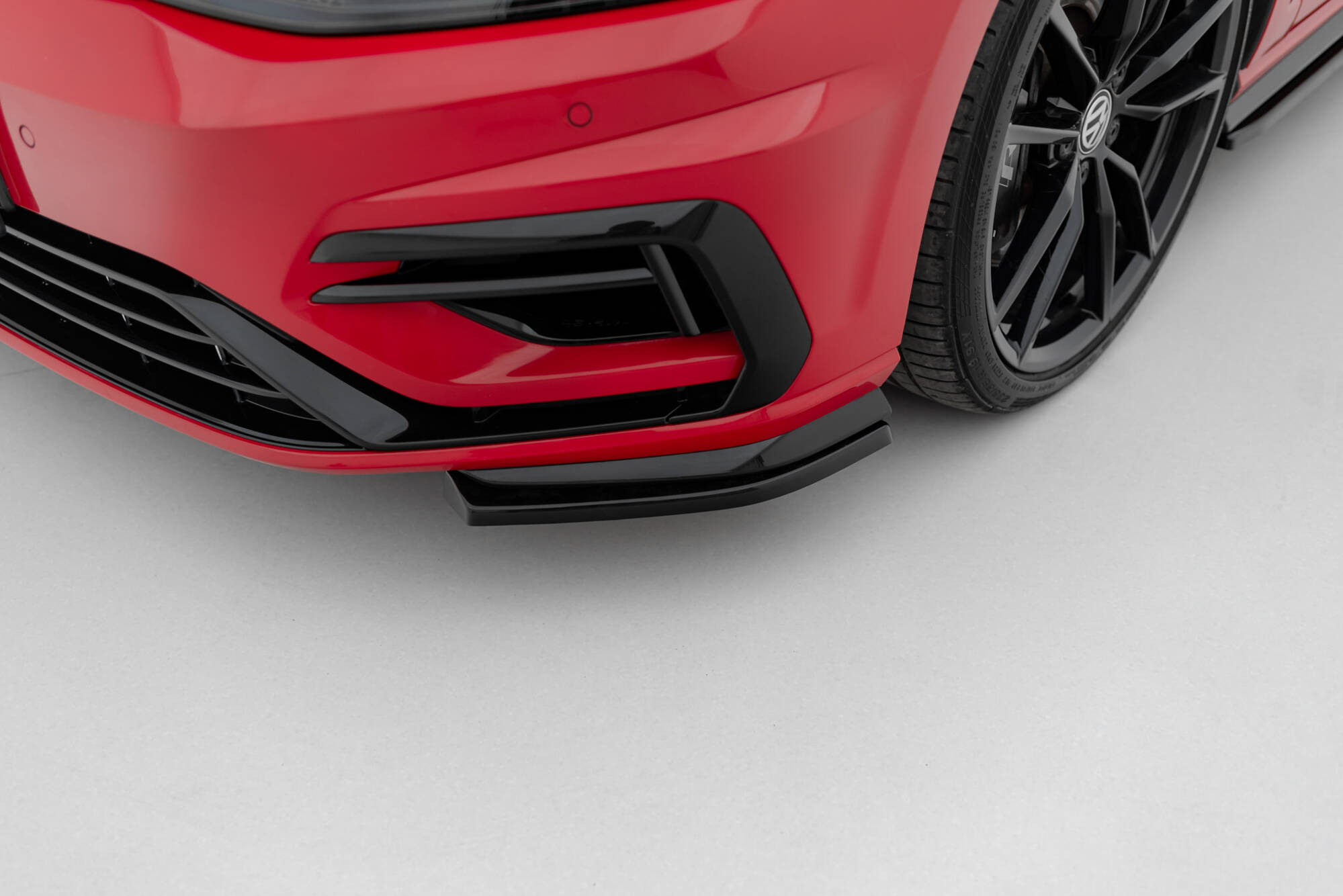 Front Splitter V.8 VW Golf 7 R / R-Line Facelift - 6