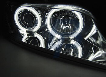 STRÅLKASTARE BMW Z3 01.96-02 ANGEL EYES CCFL KROMADE