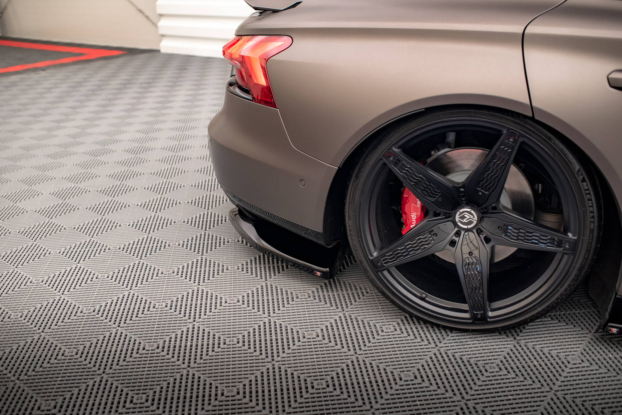 Rear Side Splitters V.1 Audi e-Tron GT / RS GT Mk1 - 3