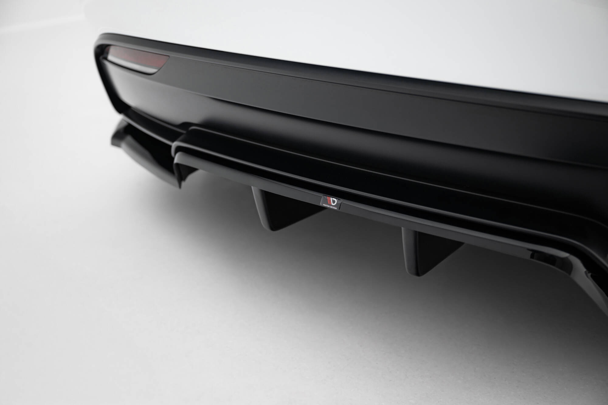 REAR SPLITTER (WITH VERTICAL BARS) V.1 SUITABLE FOR TESLA MODEL 3 PERFORMANCE MK1 FACELIFT – MAXTON DESIGN - 5