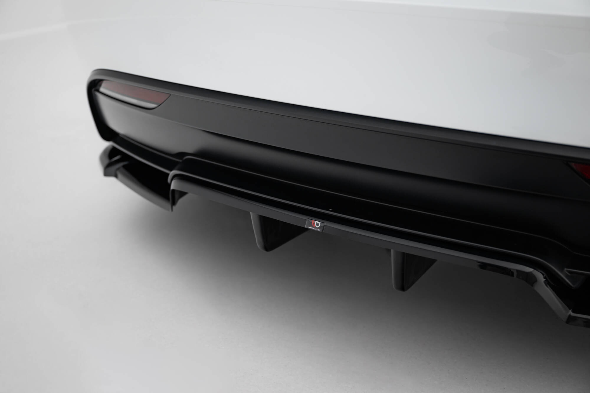REAR SPLITTER (WITH VERTICAL BARS) V.2 SUITABLE FOR TESLA MODEL 3 PERFORMANCE MK1 FACELIFT – MAXTON DESIGN - 3