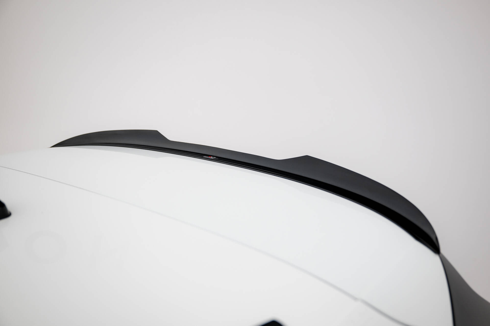 SPOILER CAP SUITABLE FOR VOLKSWAGEN PASSAT B9 – MAXTON DESIGN - 3