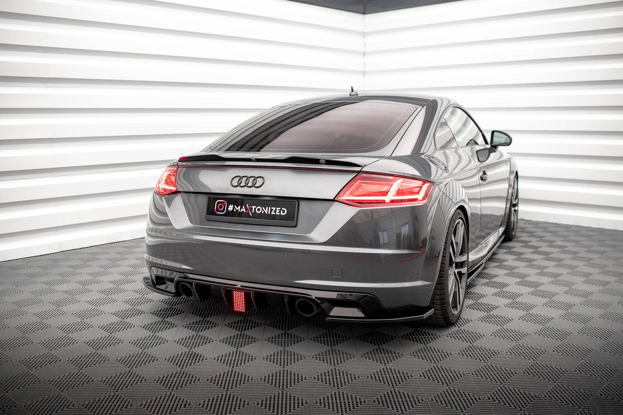 LED STOP Light Audi TT S-Line 8S - 4