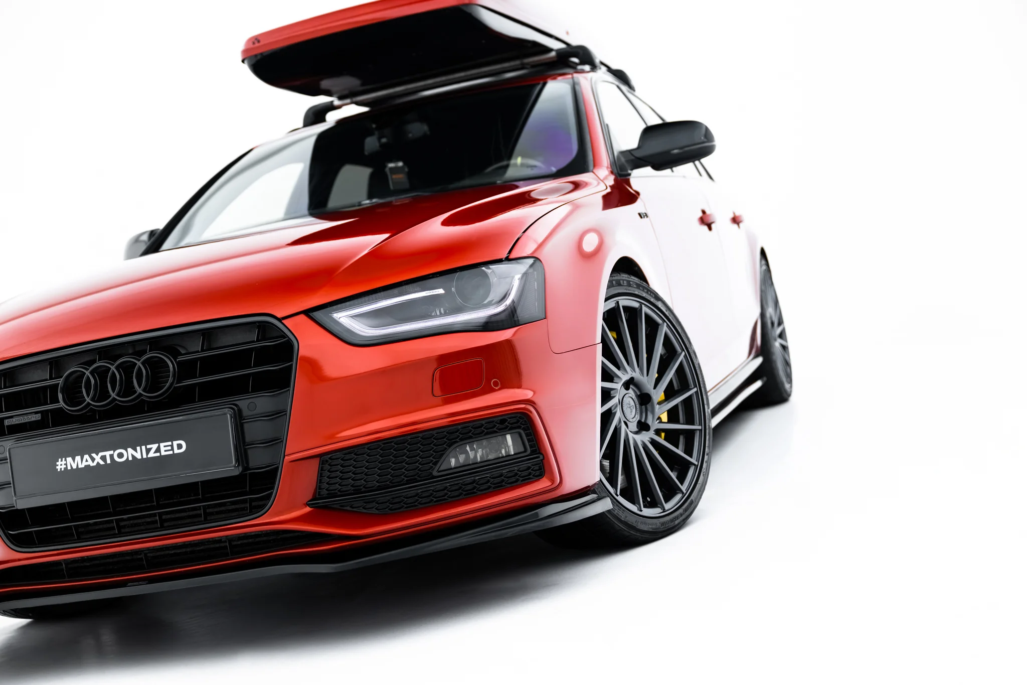 FRONT SPLITTER V.4 SUITABLE FOR AUDI A4 S-LINE / S4 B8 FACELIFT – MAXTON DESIGN