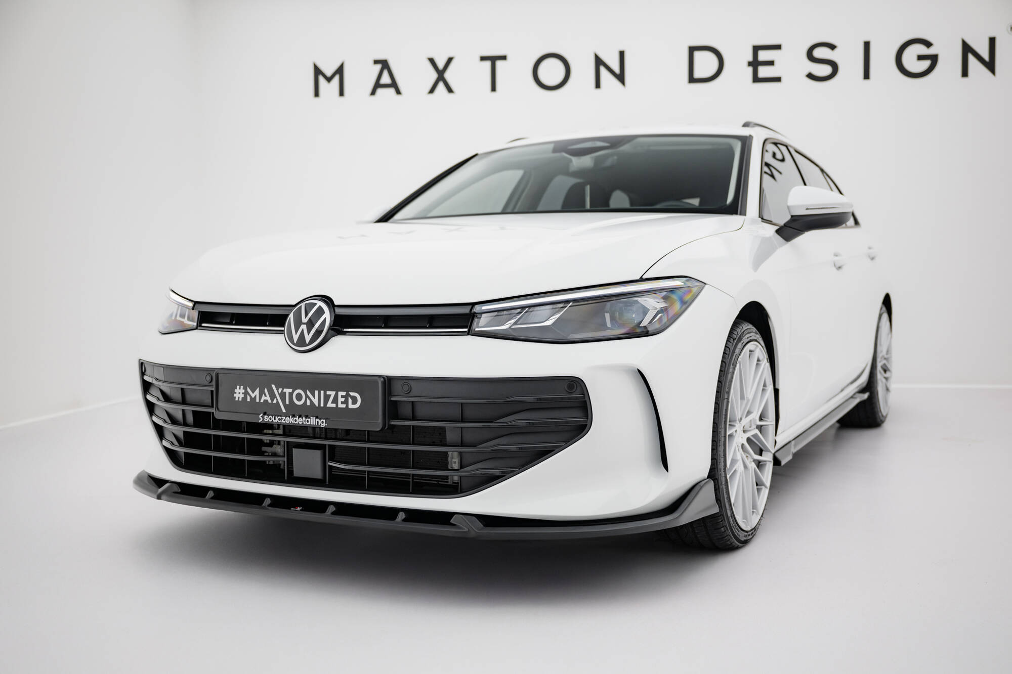 FRONT SPLITTER V.2 SUITABLE FOR VOLKSWAGEN PASSAT B9 – MAXTON DESIGN - 3