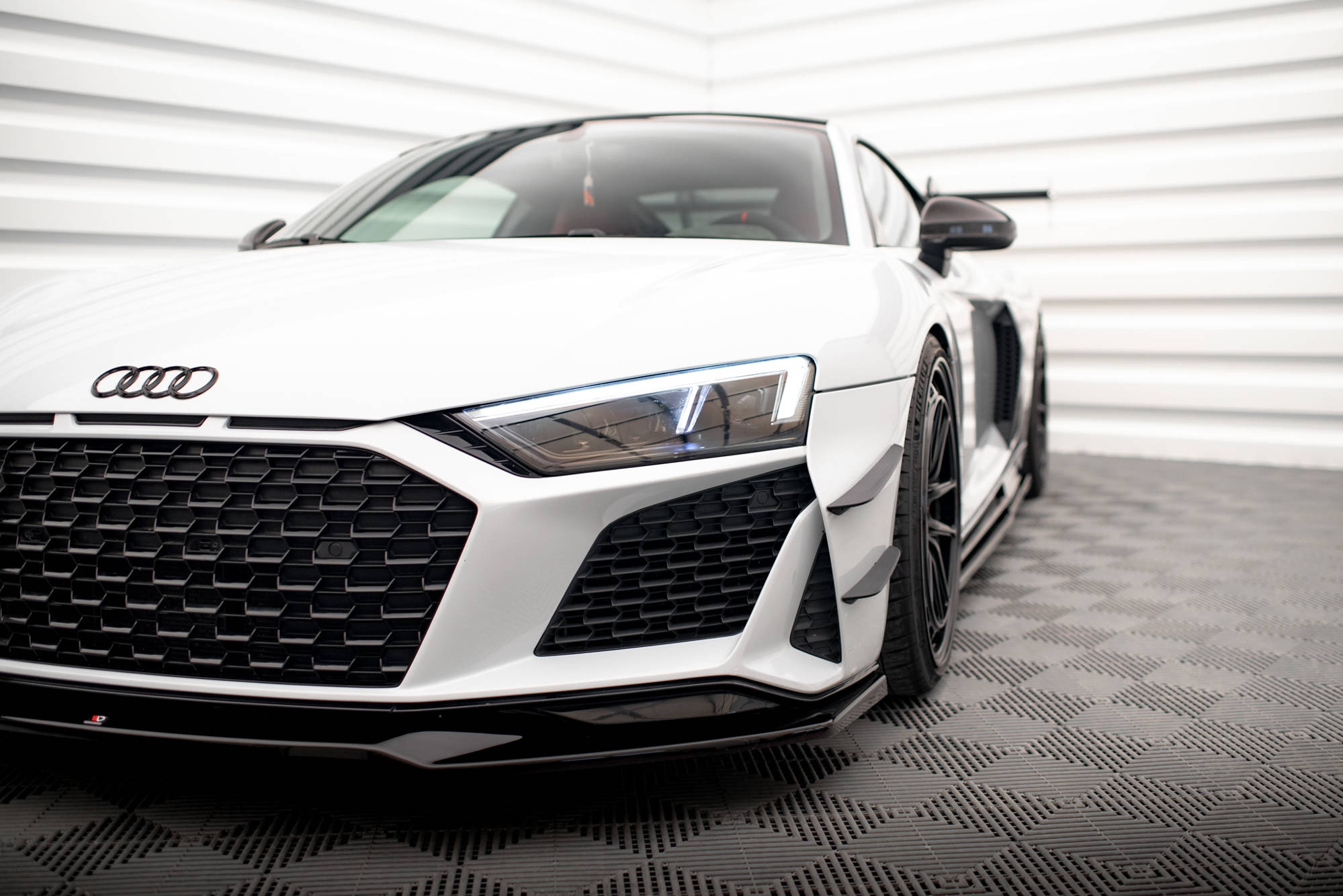 Front Bumper Wings (Canards) Audi R8 Mk2 Facelift - 2