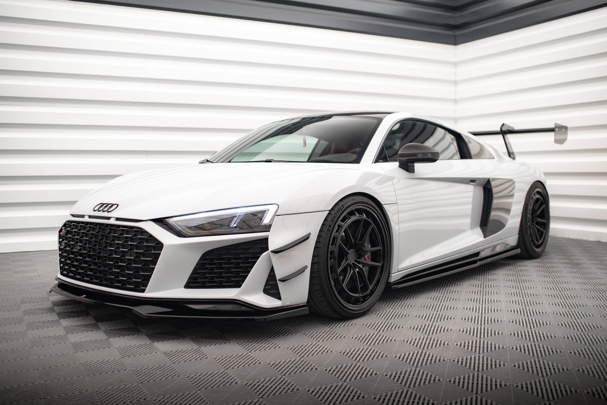 Front Bumper Wings (Canards) Audi R8 Mk2 Facelift - 3