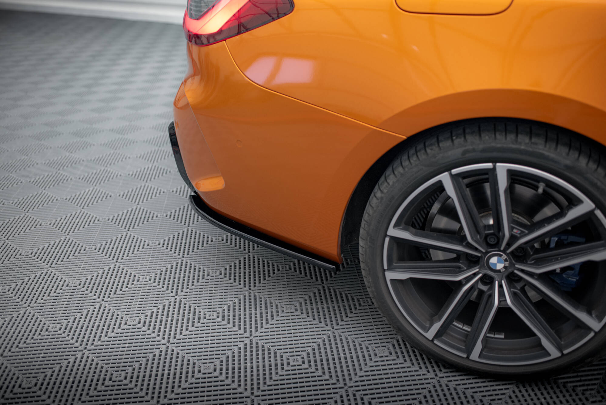 REAR SIDE SPLITTERS V.5 SUITABLE FOR BMW 4 M440I G22 / G23 / G22 FACELIFT / G23 FACELIFT – MAXTON DESIGN