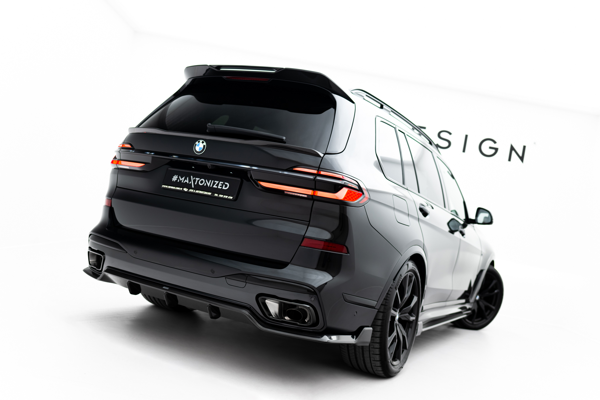 PREPREG CARBON FIBER REAR DIFFUSER SUITABLE FOR BMW X7 M-PACK G07 FACELIFT (VERSION WITHOUT TOWBAR) – MAXTON DESIGN - 2