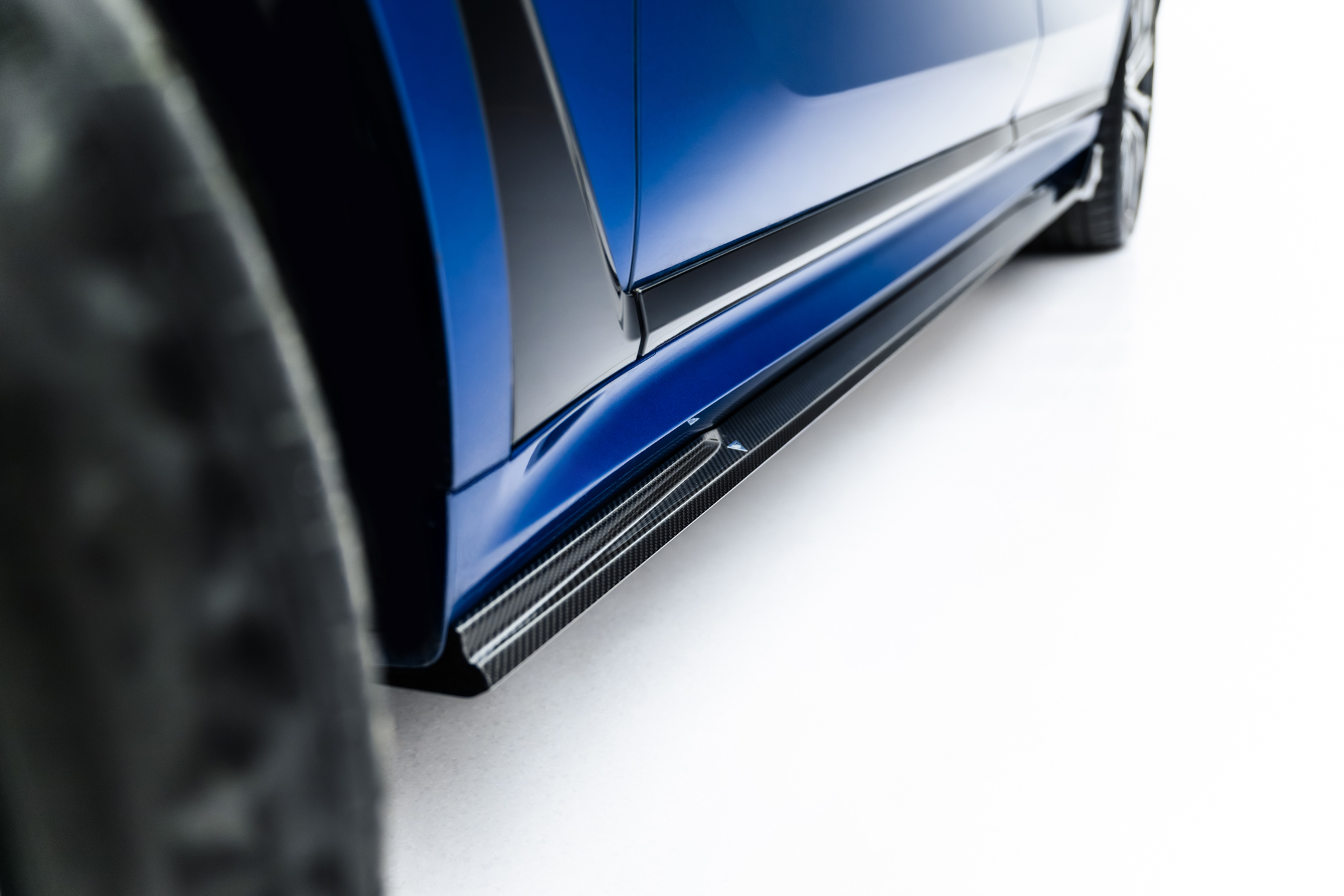 PREPREG CARBON FIBER SIDE SKIRTS SUITABLE FOR BMW X7 M-PACK G07 – MAXTON DESIGN - 5