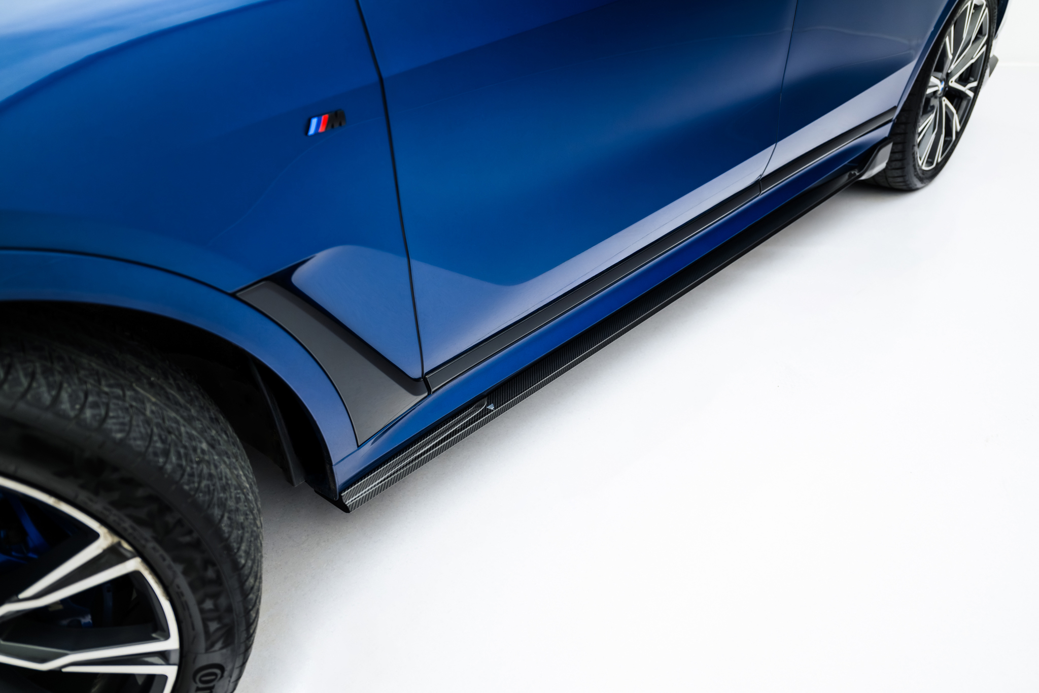 PREPREG CARBON FIBER SIDE SKIRTS SUITABLE FOR BMW X7 M-PACK G07 – MAXTON DESIGN - 9