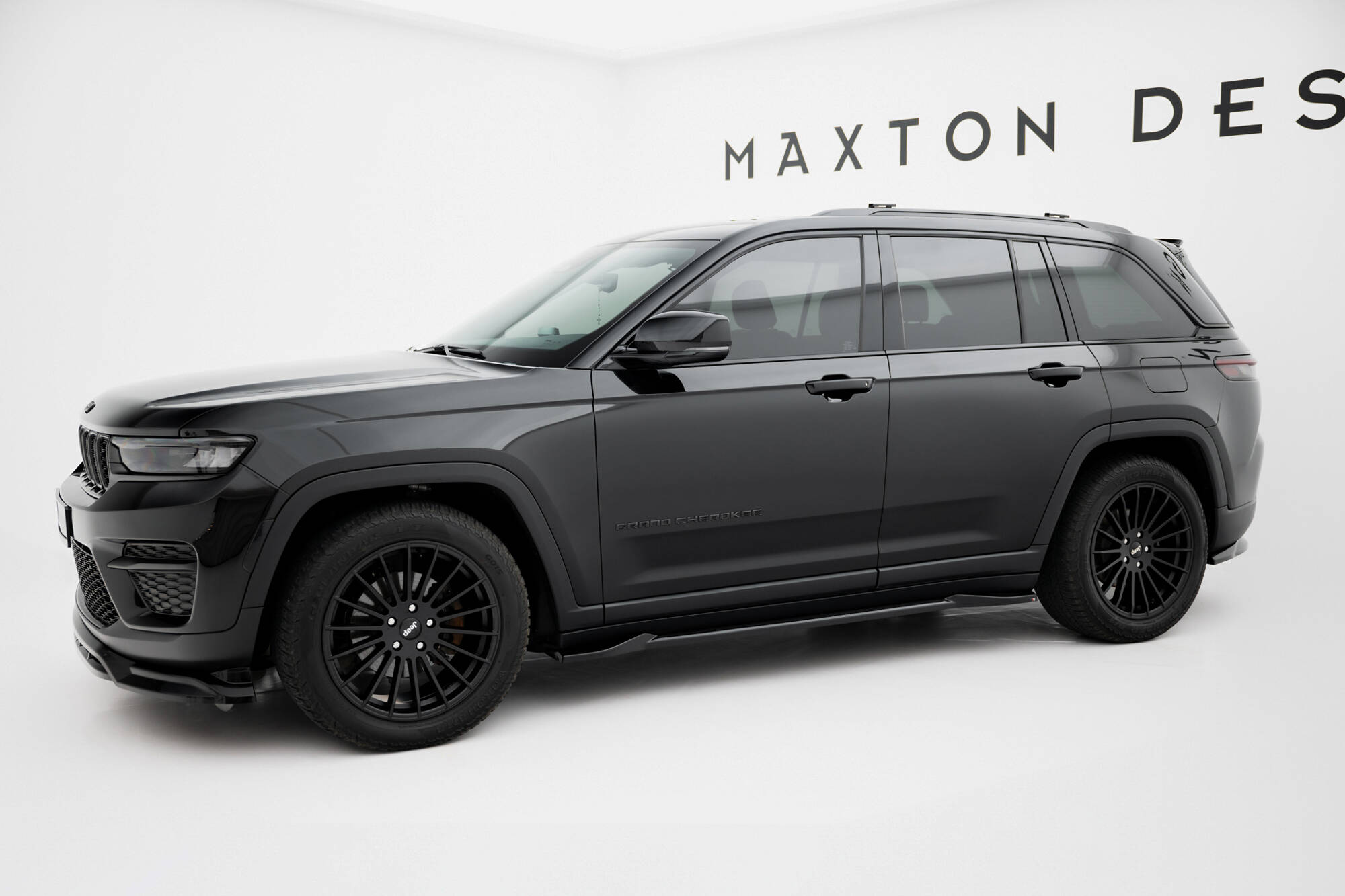 SIDE SKIRTS DIFFUSERS SUITABLE FOR JEEP GRAND CHEROKEE MK5 – MAXTON DESIGN