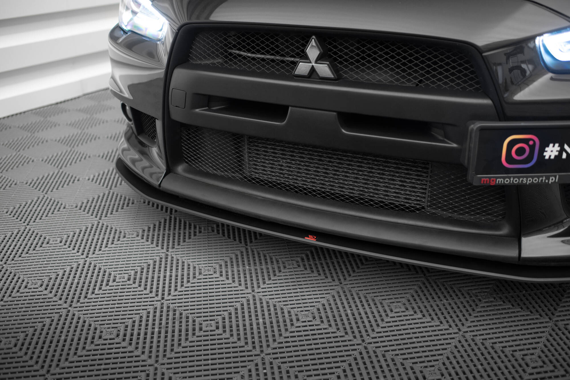 STREET PRO FRONT SPLITTER SUITABLE FOR MITSUBISHI LANCER EVO X – MAXTON DESIGN - 2