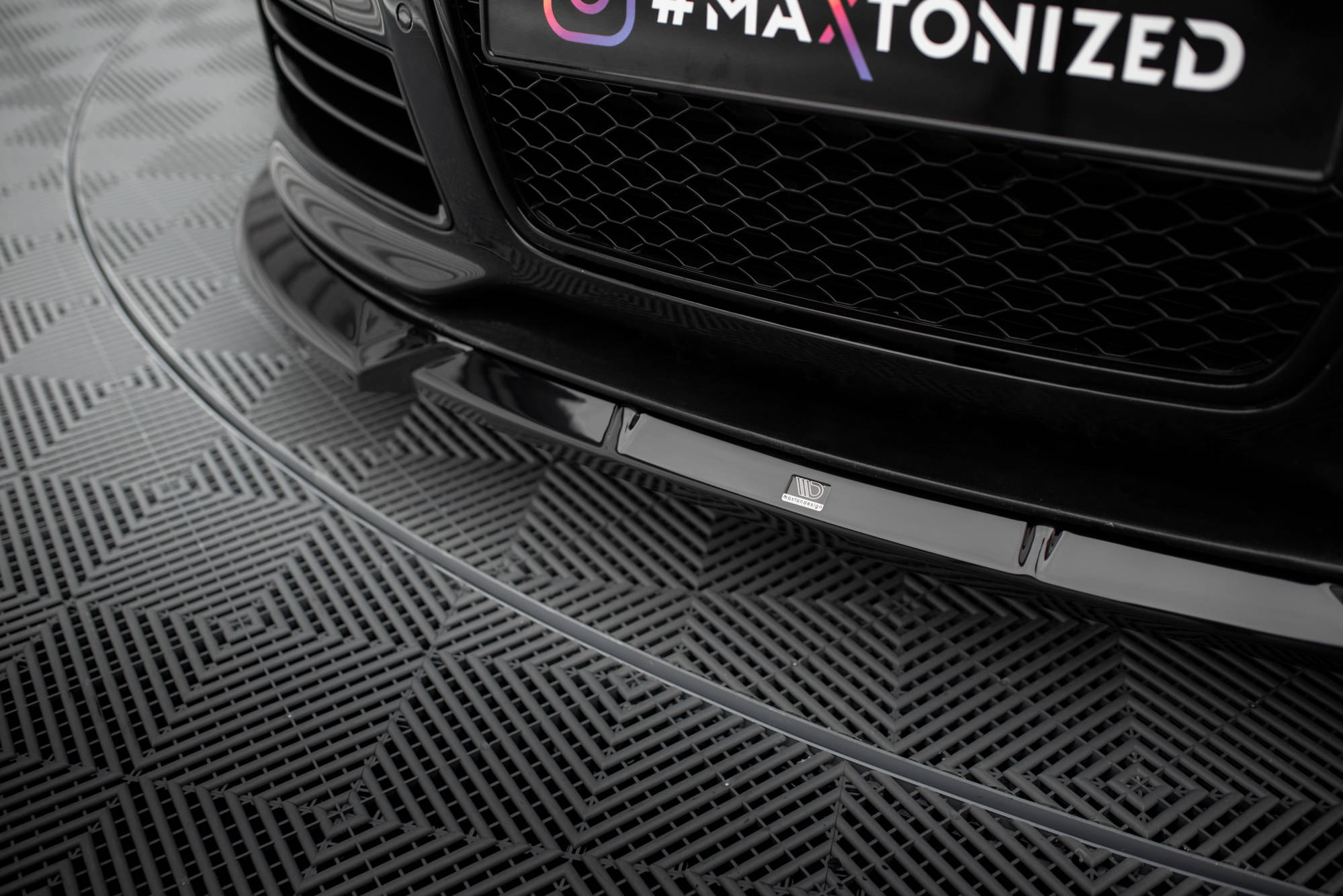 Front Splitter V.2 Audi RS6 Avant C6 - 3