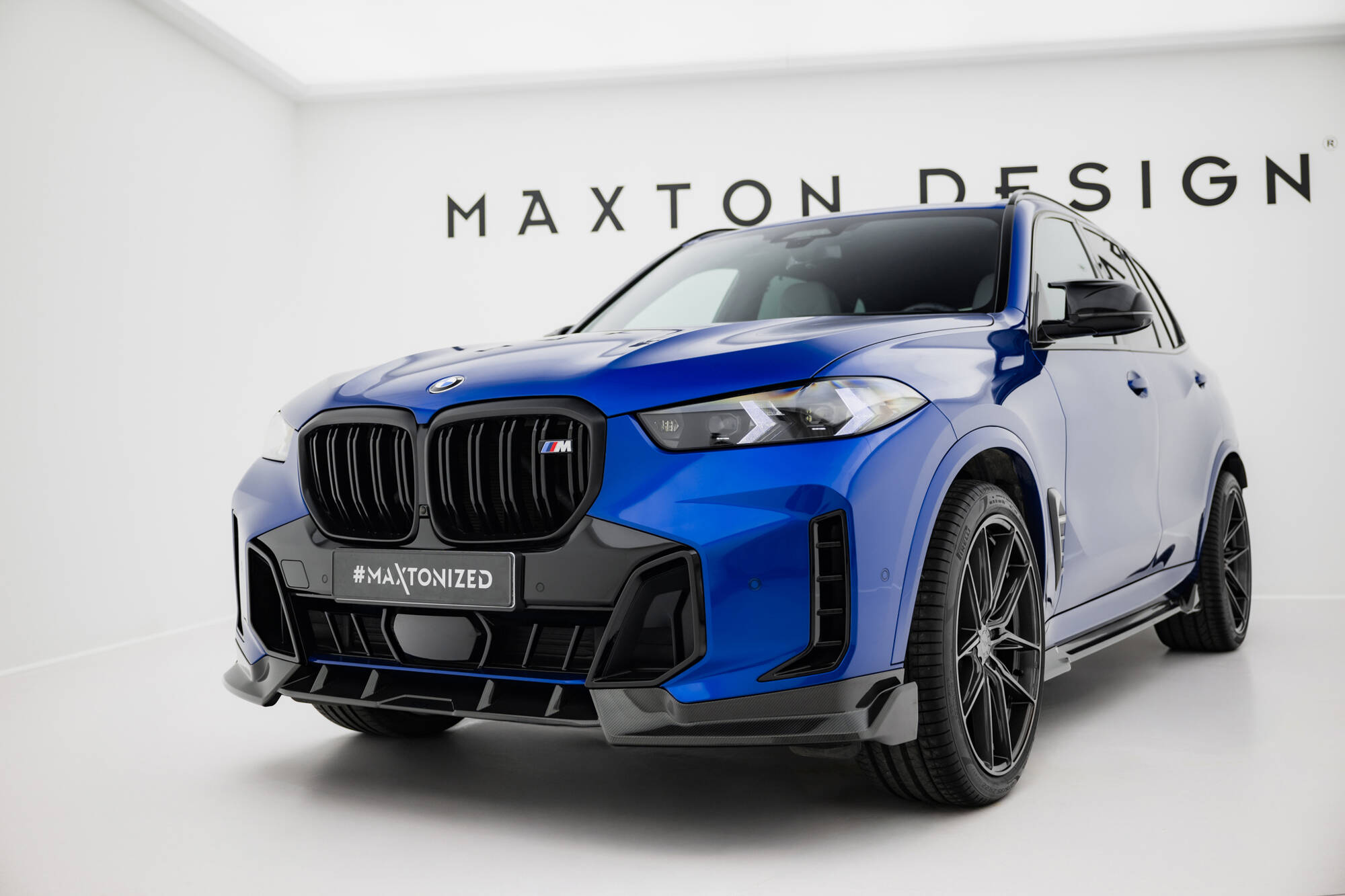 PREPREG CARBON FIBER FRONT SPLITTER SUITABLE FOR BMW X5 M-PACK G05 FACELIFT – MAXTON DESIGN - 3