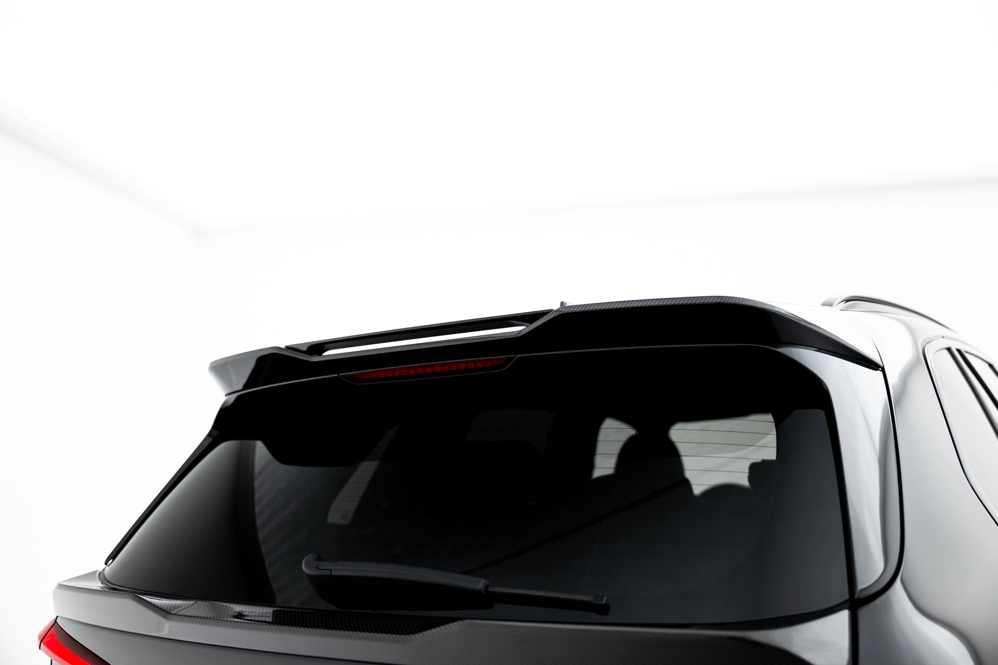 PREPREG CARBON FIBER TAILGATE SPOILER SUITABLE FOR BMW X5 M-PACK G05 – MAXTON DESIGN - 7