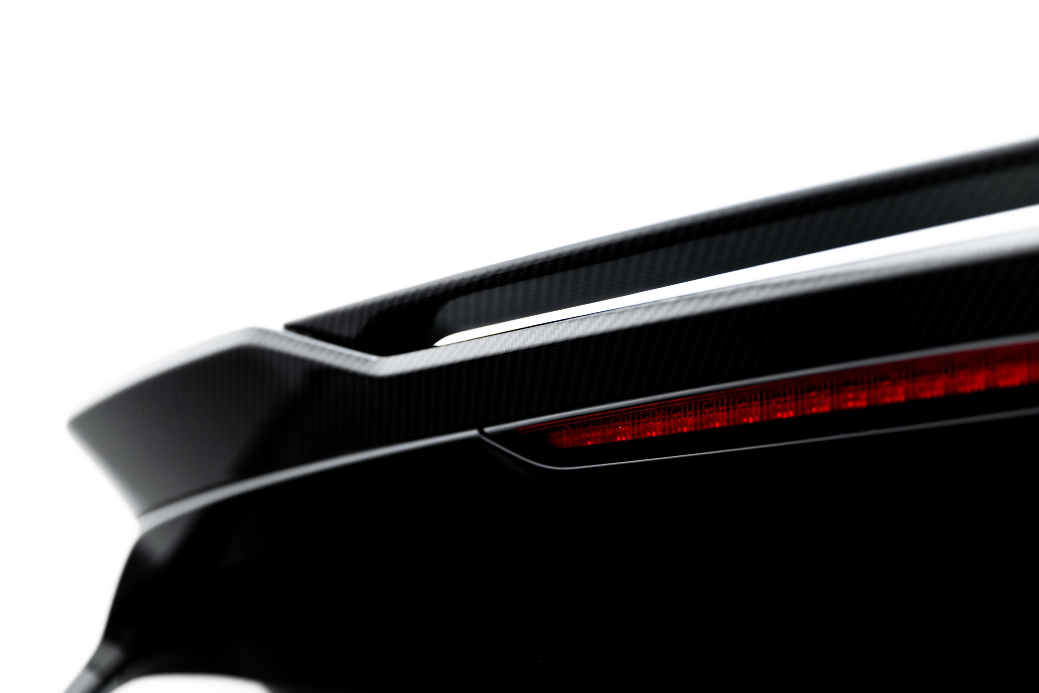 PREPREG CARBON FIBER TAILGATE SPOILER SUITABLE FOR BMW X5 M-PACK G05 – MAXTON DESIGN - 4