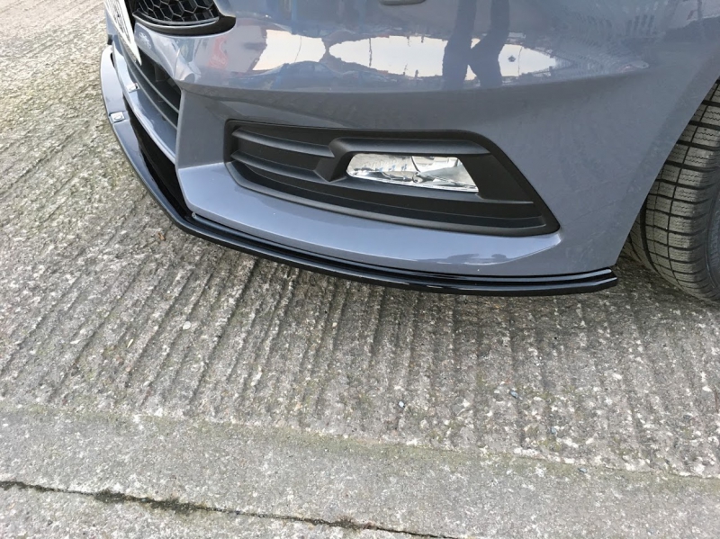 FRONTSPLITTER FOCUS ST MK3 FACELIFT MODEL - 4