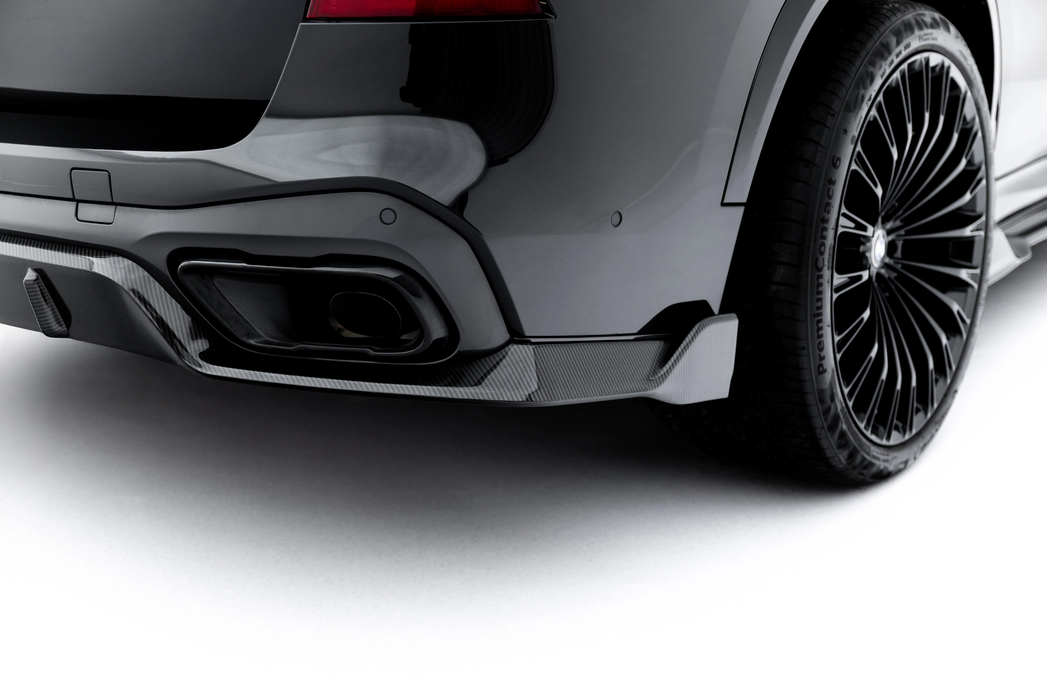 PREPREG CARBON FIBER REAR DIFFUSER SUITABLE FOR BMW X5 M-PACK G05 – MAXTON DESIGN