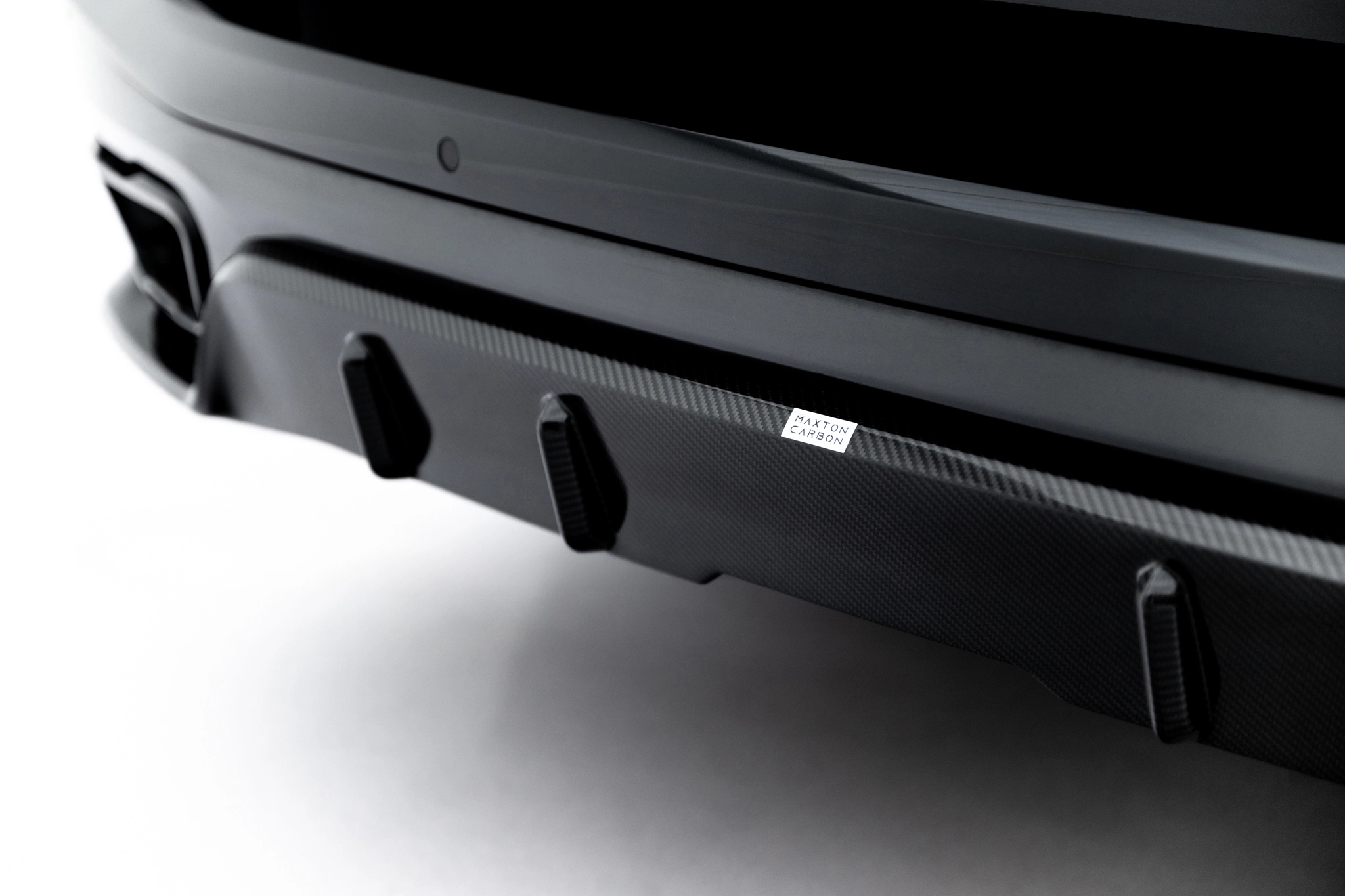 PREPREG CARBON FIBER REAR DIFFUSER SUITABLE FOR BMW X5 M-PACK G05 – MAXTON DESIGN - 7