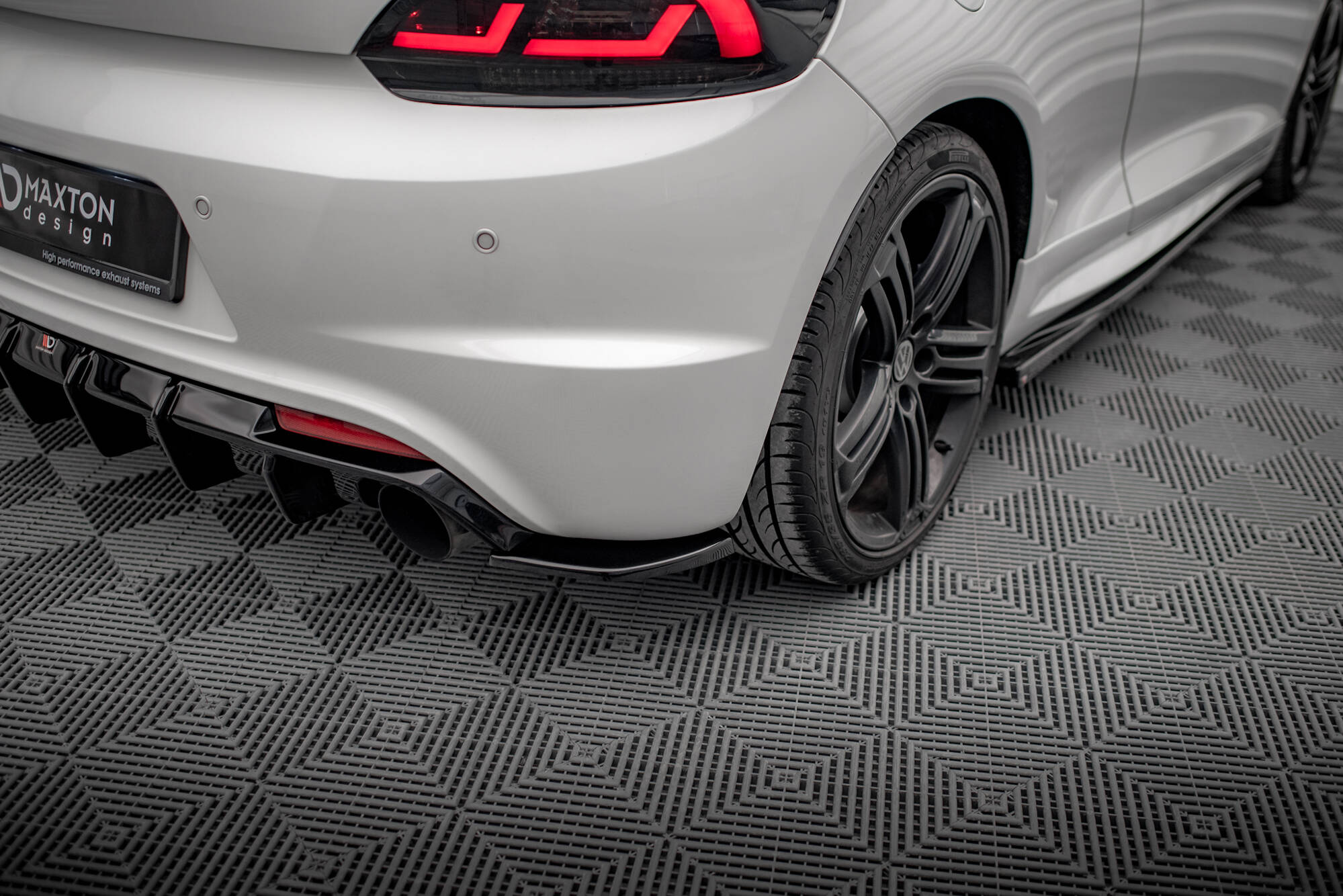 Rear Side Splitters V.3 Volkswagen Scirocco R Mk3 - 2