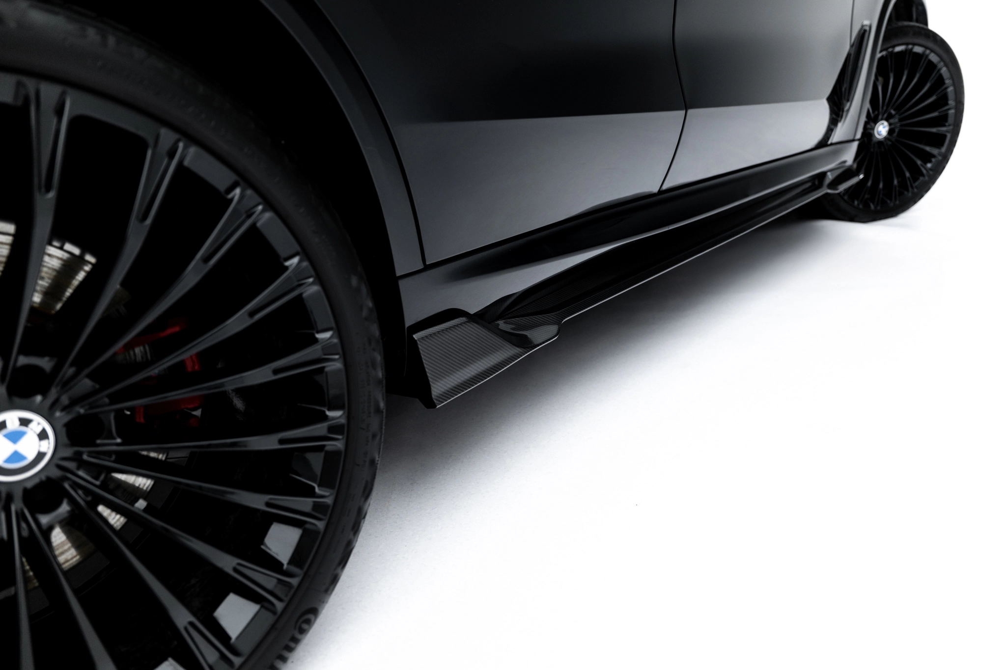 PREPREG CARBON FIBER SIDE SKIRTS SUITABLE FOR BMW X5 M-PACK G05 – MAXTON DESIGN - 3