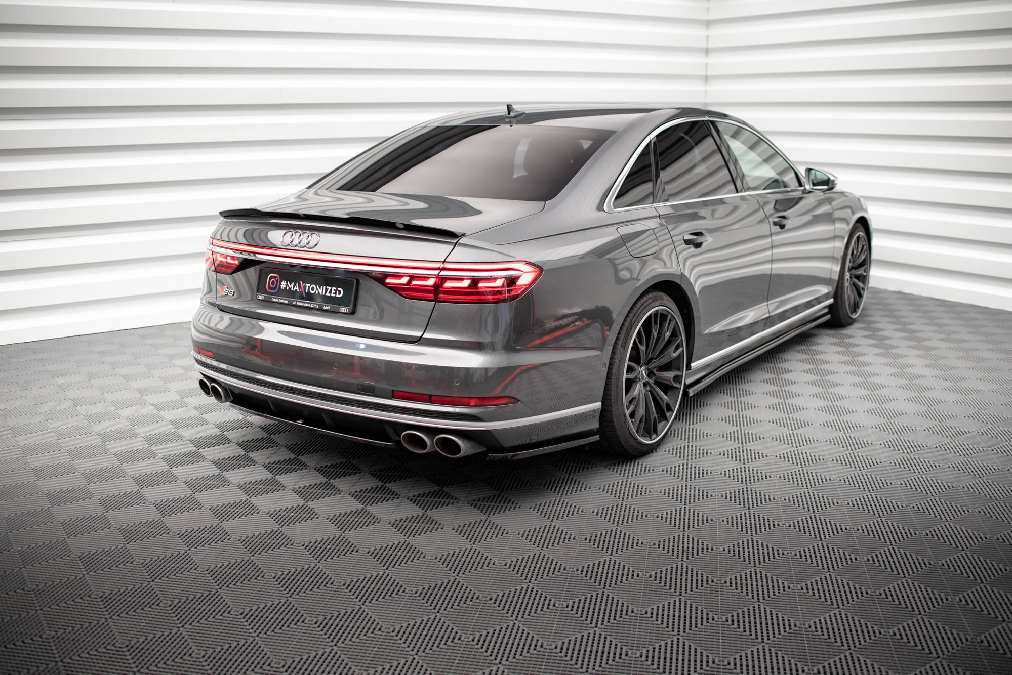Rear Side Splitters V.1 Audi S8 D5 - 2