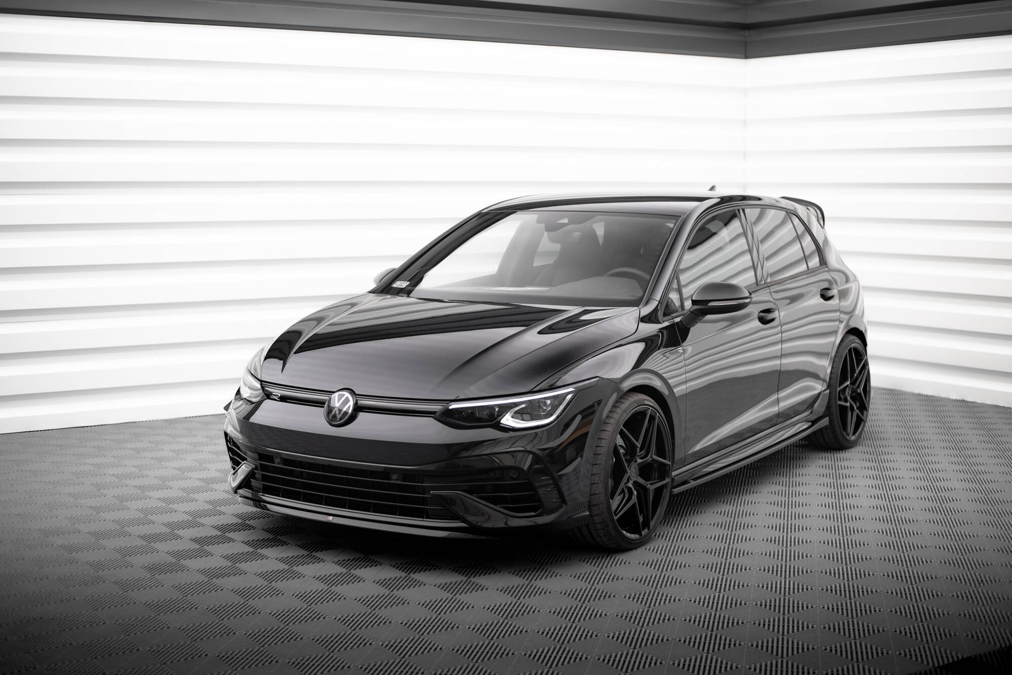 Front Splitter V.7 Volkswagen Golf R Mk8 - 4
