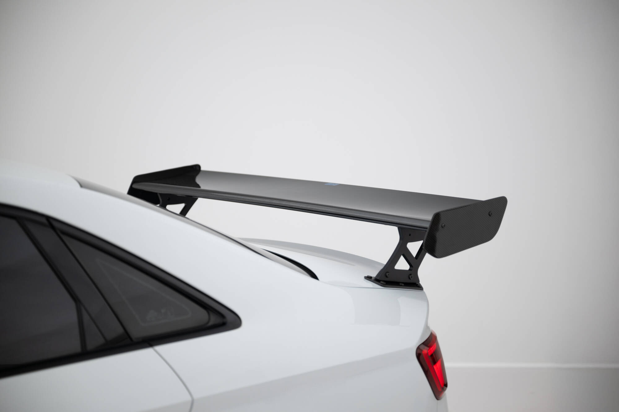 CARBON SPOILER WITH EXTERNAL BRACKETS UPRIGHTS + LED SUITABLE FOR AUDI A3 / A3 S-LINE / S3 / RS3 SEDAN 8V / 8V FACELIFT – MAXTON DESIGN - 6