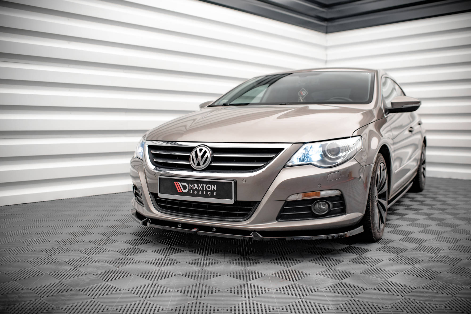 Front Splitter V.3 VW Passat CC (2008-2012) - 4