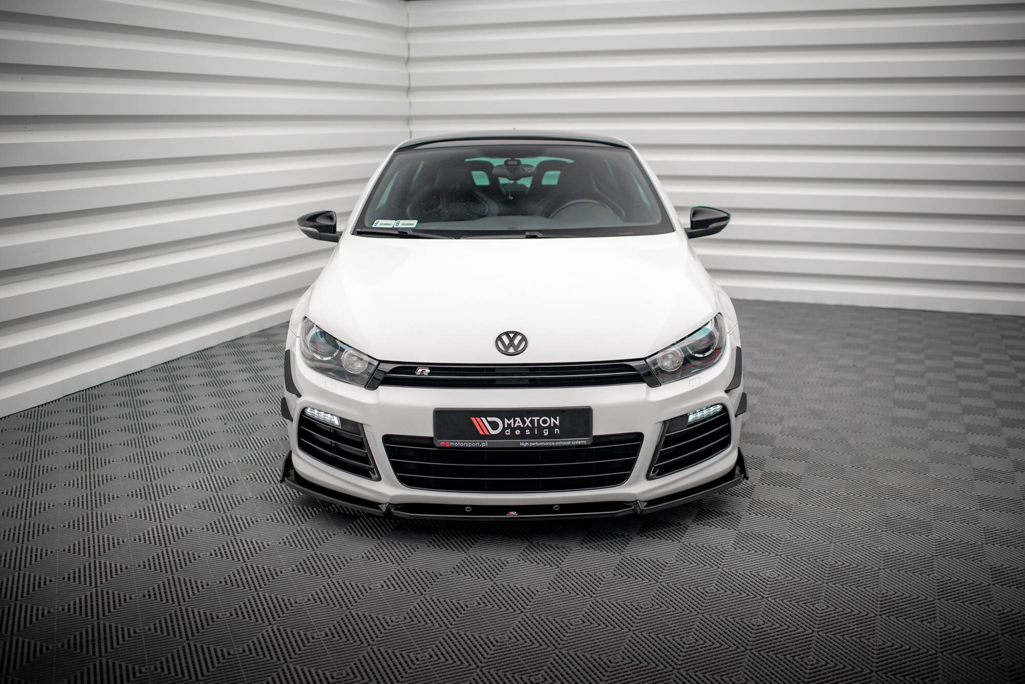 Front Splitter V.3 + Flaps Volkswagen Scirocco R Mk3 - 2