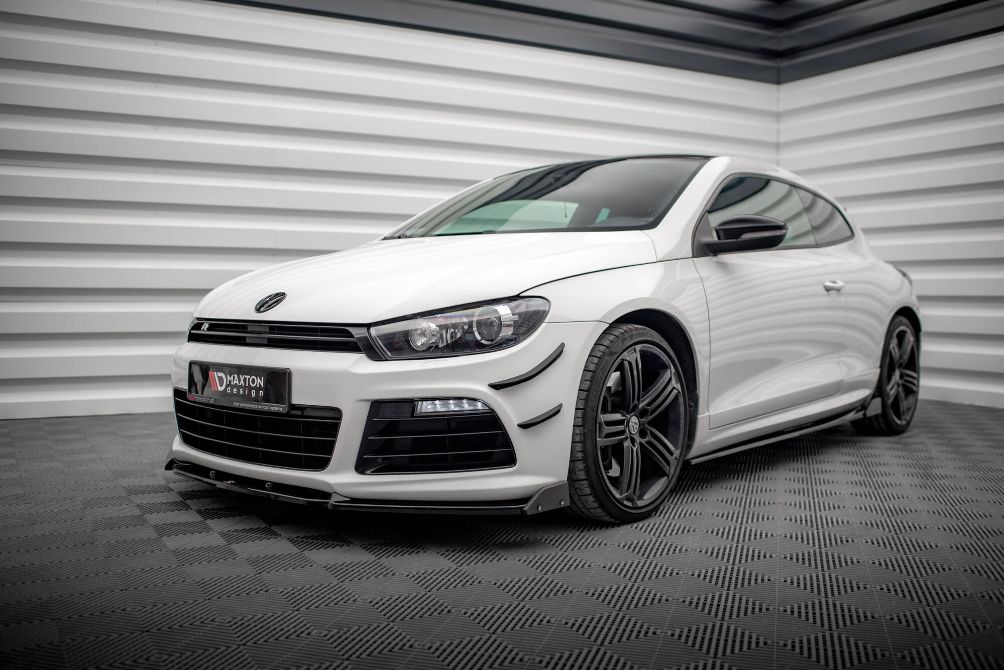 Front Splitter V.3 + Flaps Volkswagen Scirocco R Mk3 - 3