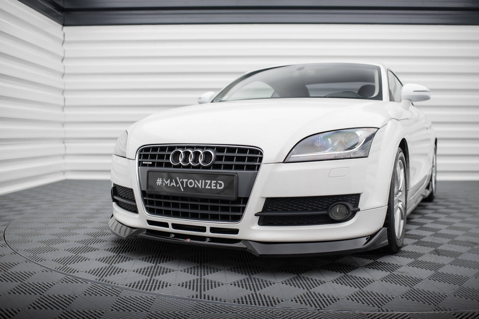 Front Splitter V.3 Audi TT 8J - 3